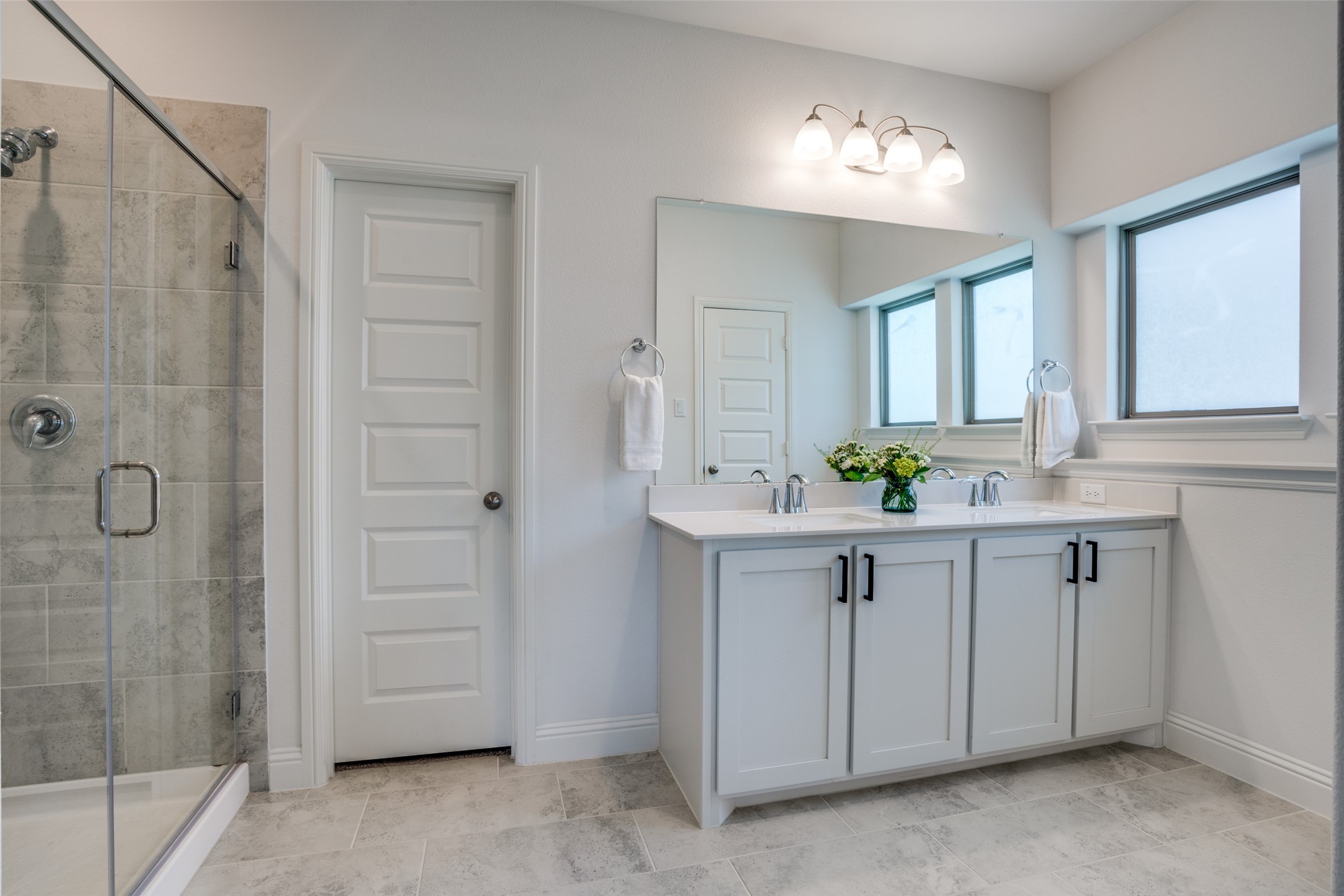4011 Cloverleaf Trail