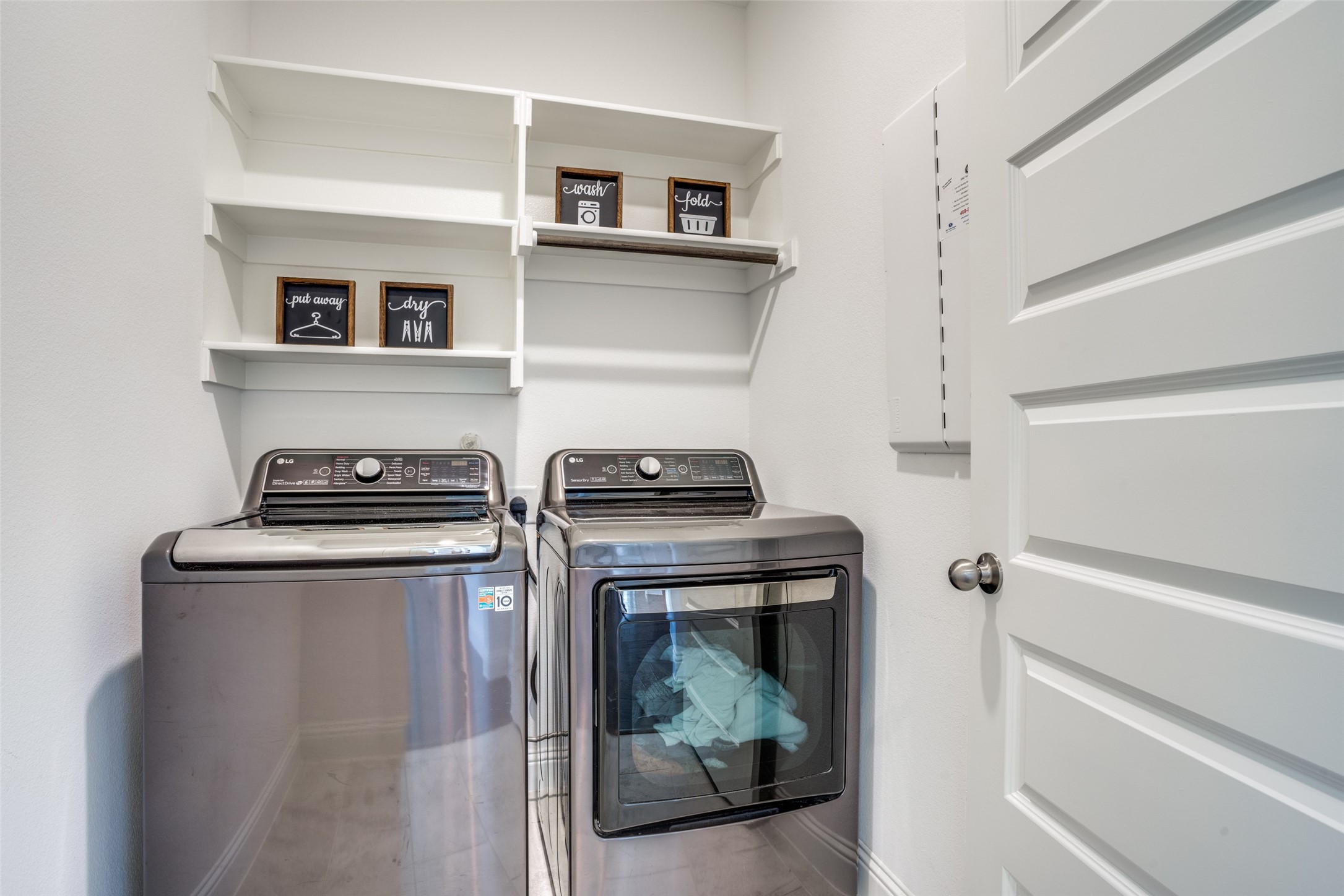 4011 Cloverleaf Trail