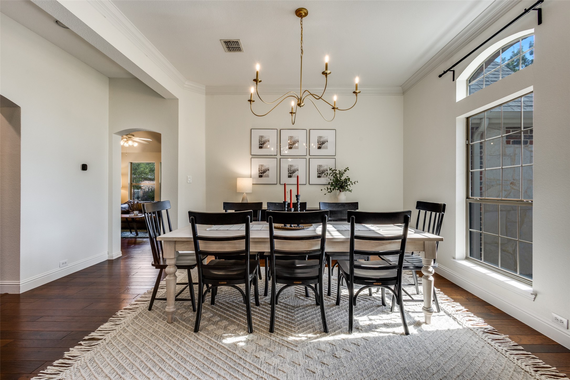 1 Meadowcreek Drive
