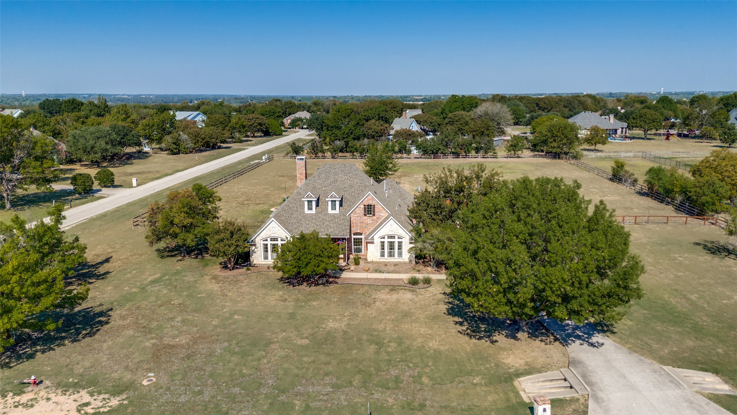 1 Meadowcreek Drive