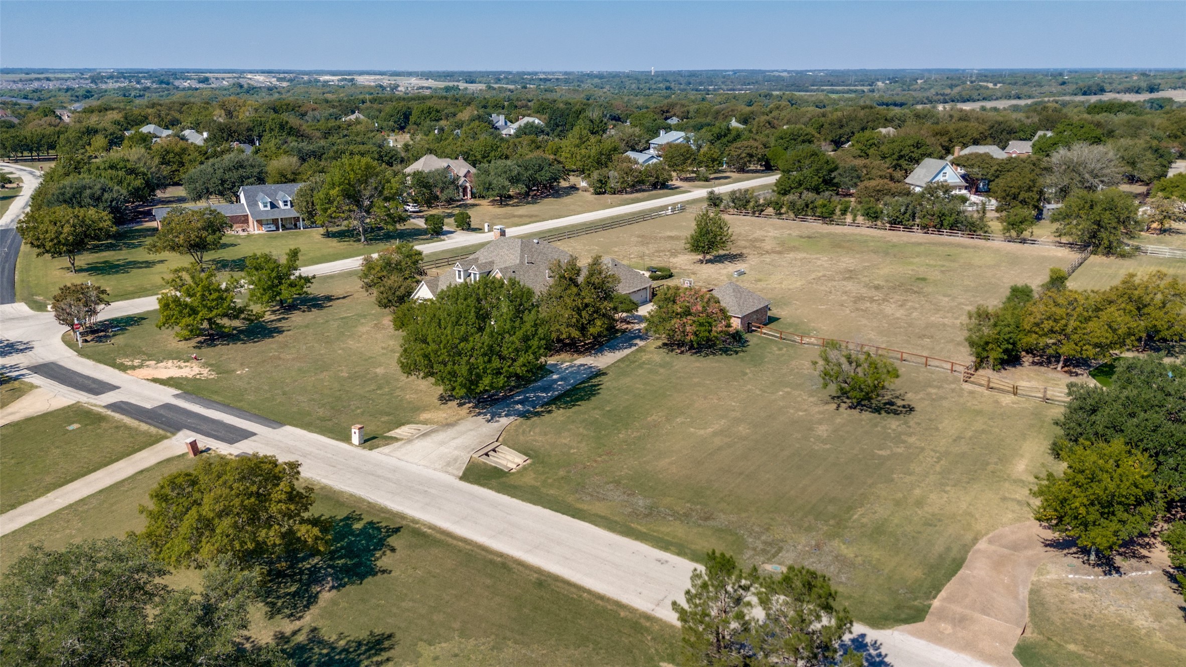 1 Meadowcreek Drive