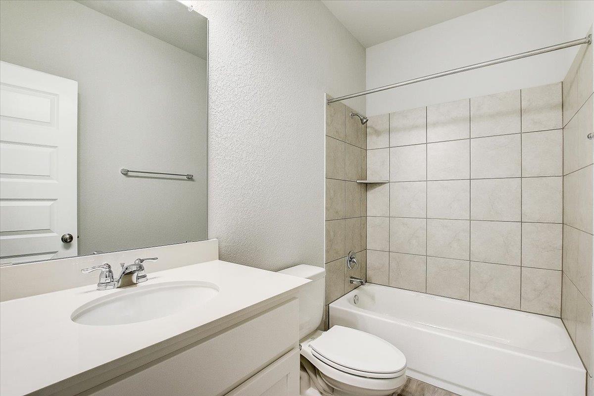 108 Peruvian LN