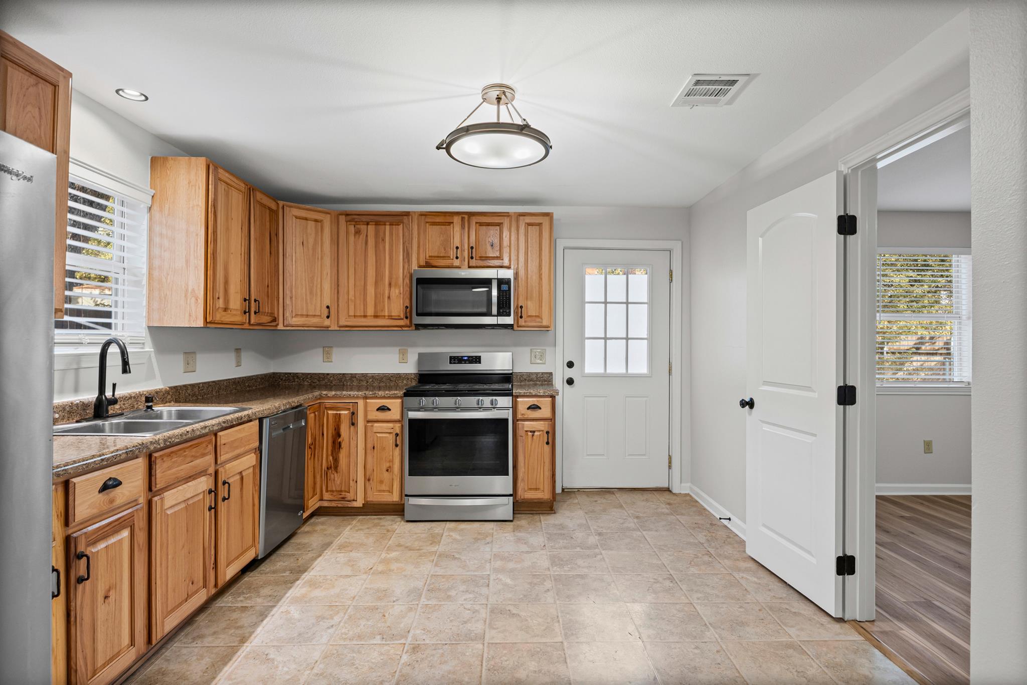 2604 Canterbury ST # A