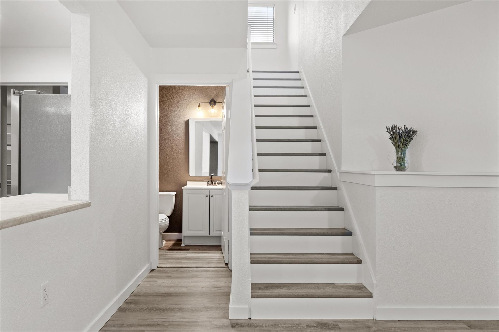 7529 Running Water DR