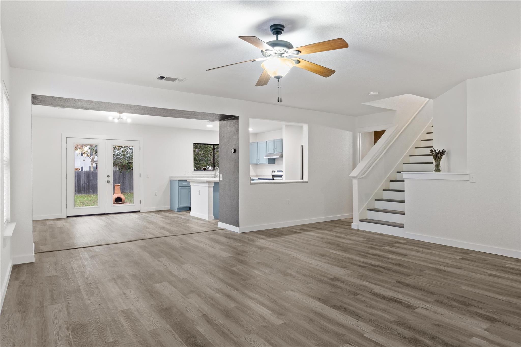 7529 Running Water DR