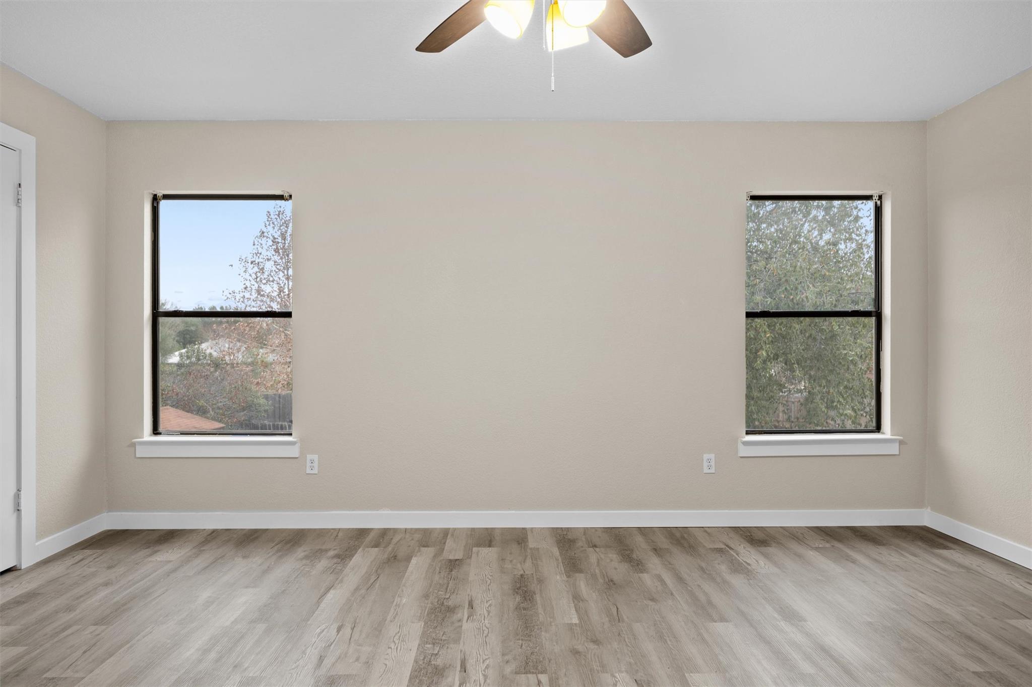 7529 Running Water DR