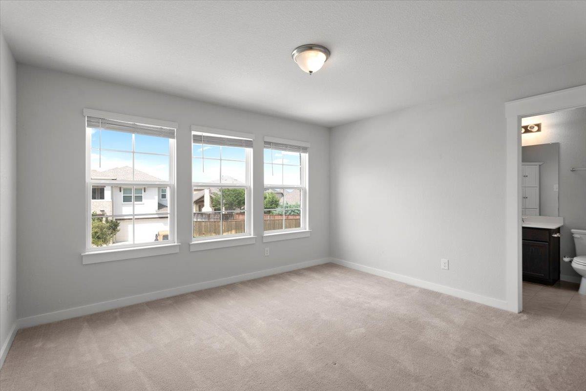 321 Buffalo View LN