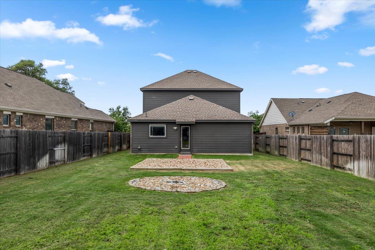 321 Buffalo View LN