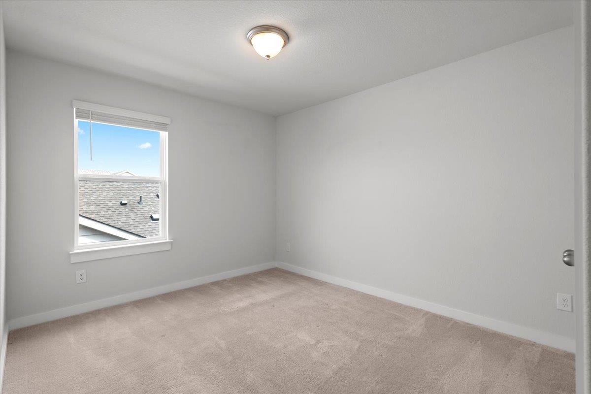 321 Buffalo View LN