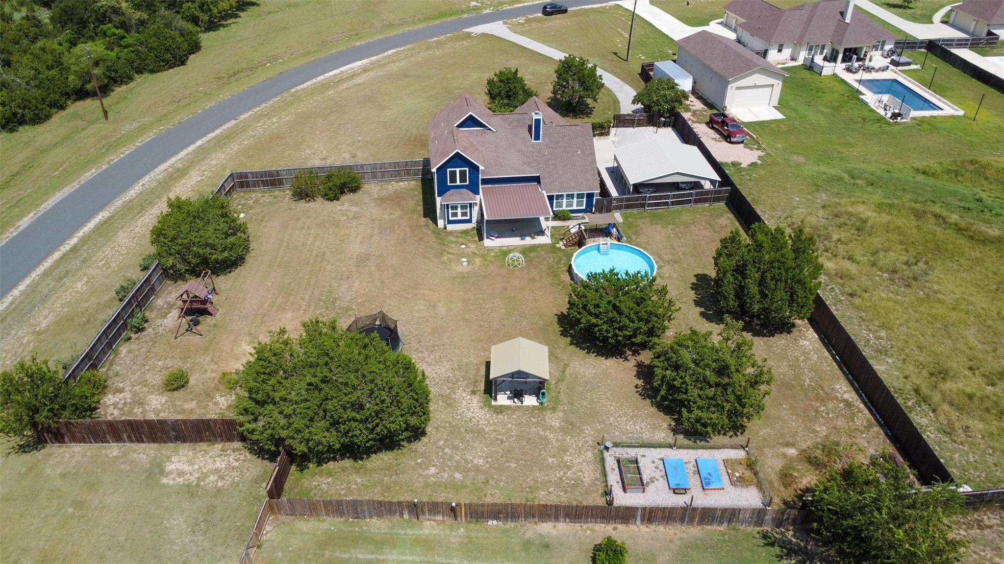 208 Dawn DR