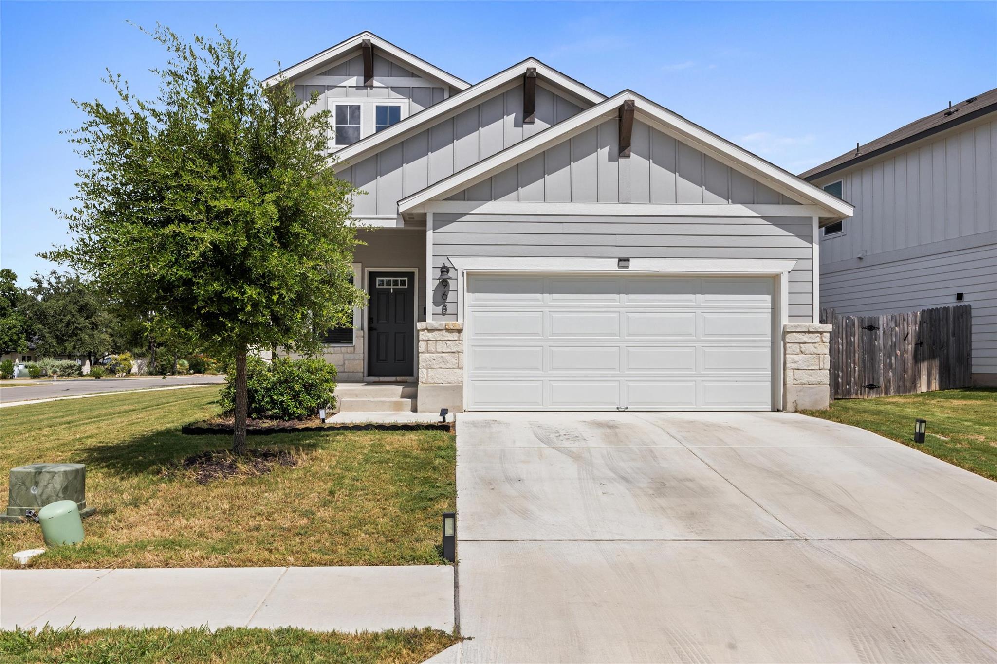 968 Sun Grove TRL