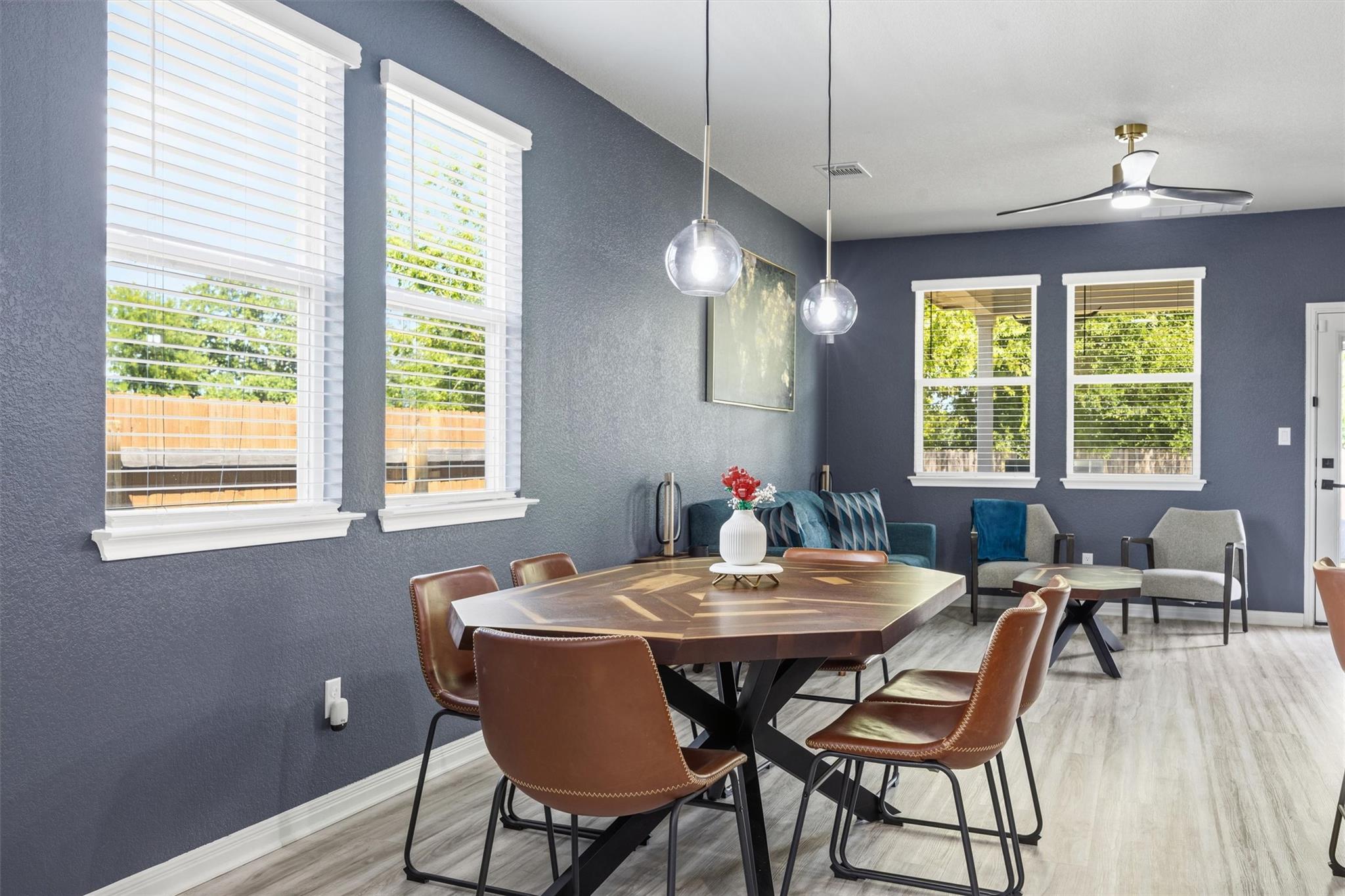 968 Sun Grove TRL