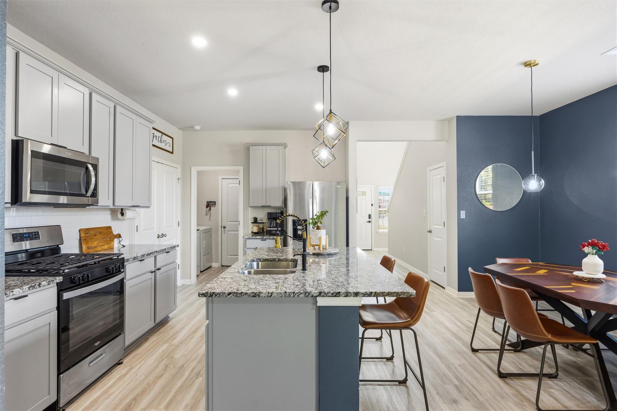 968 Sun Grove TRL