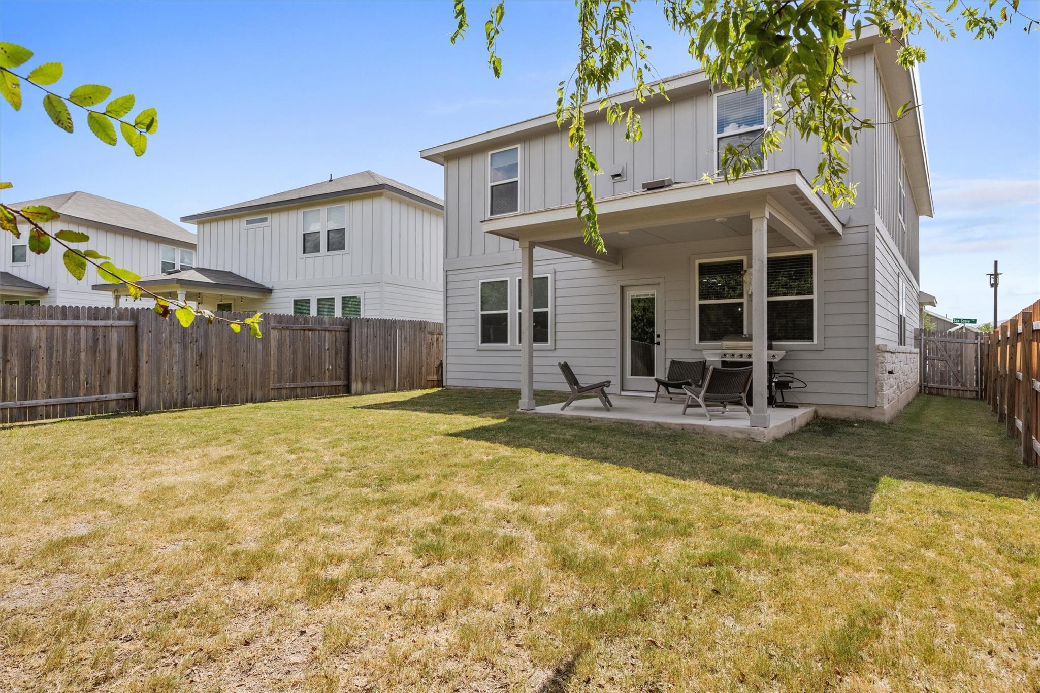 968 Sun Grove TRL