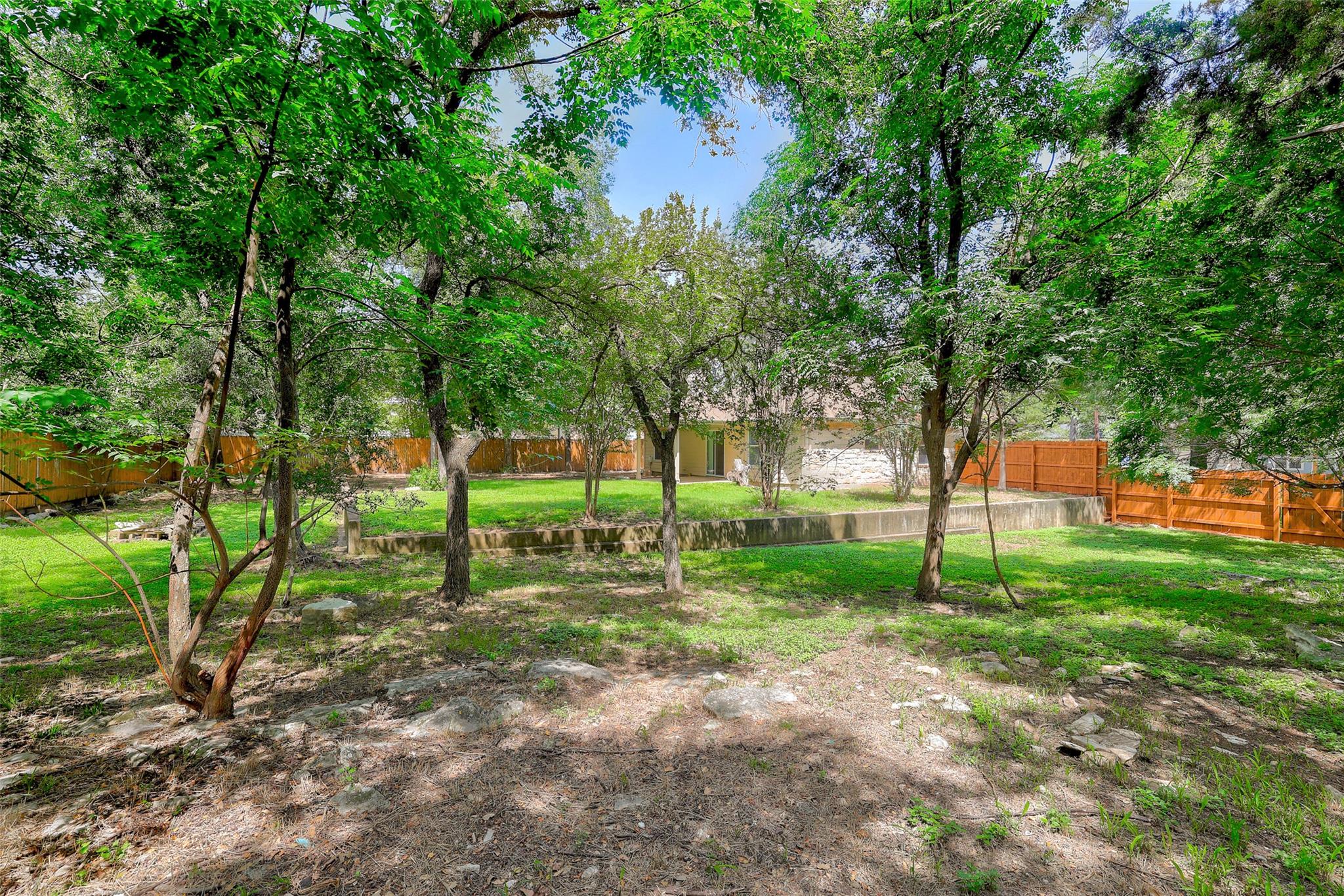 1106 Serenada DR