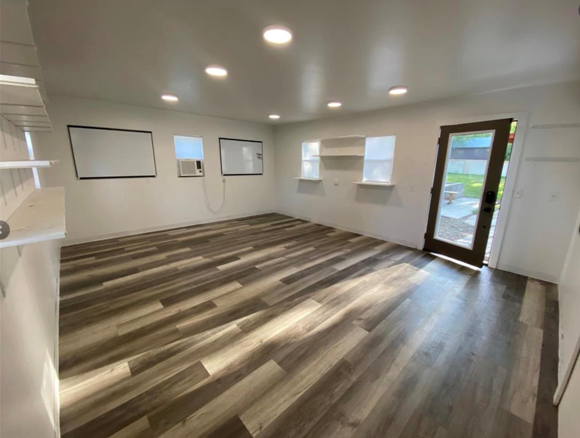 3404 Sierra DR
