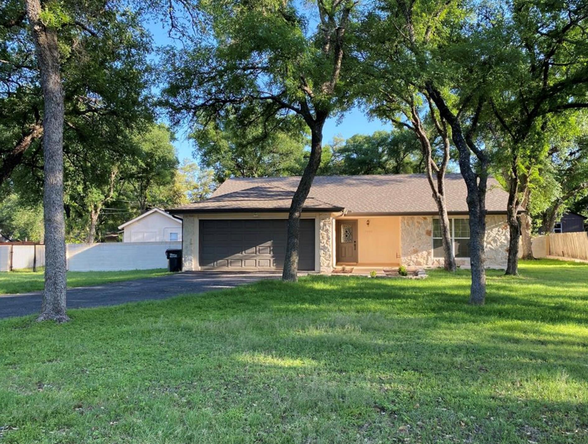 3404 Sierra DR