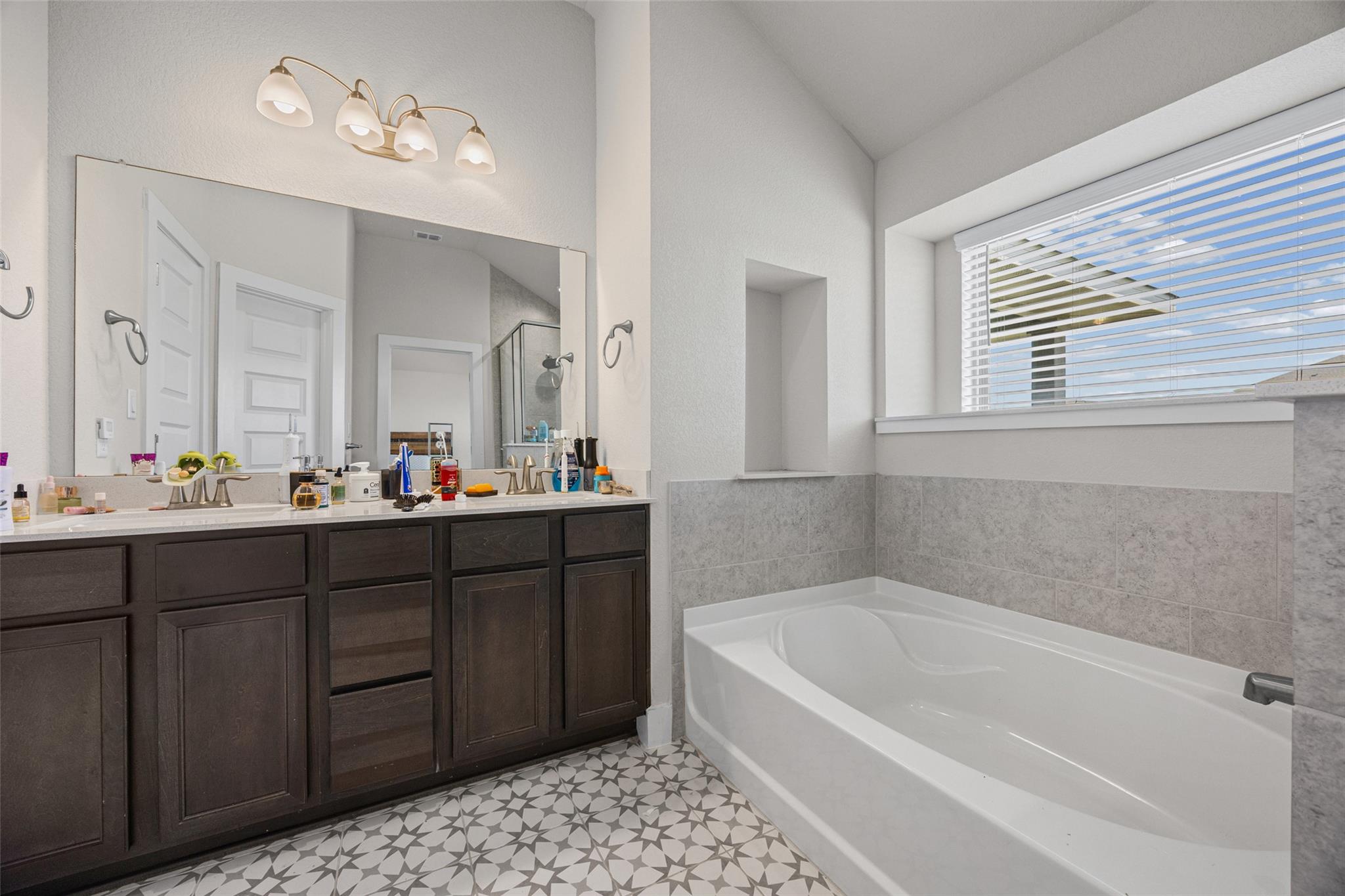 627 Biscayne Bay BND