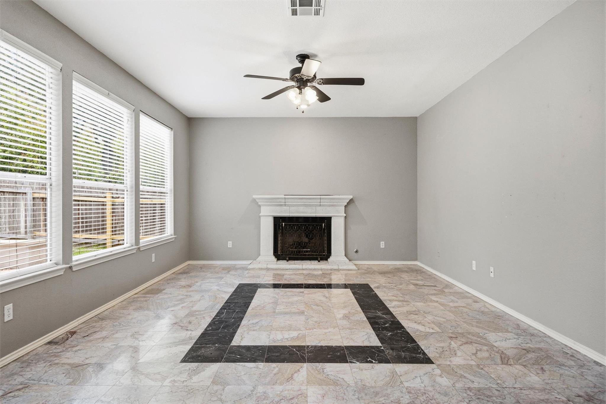 2813 Cortez DR