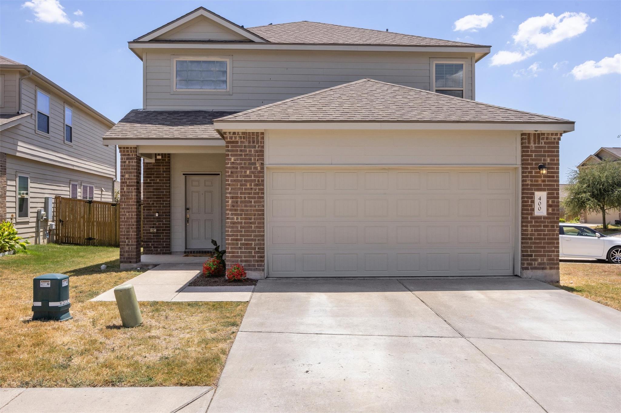 400 Circle WAY