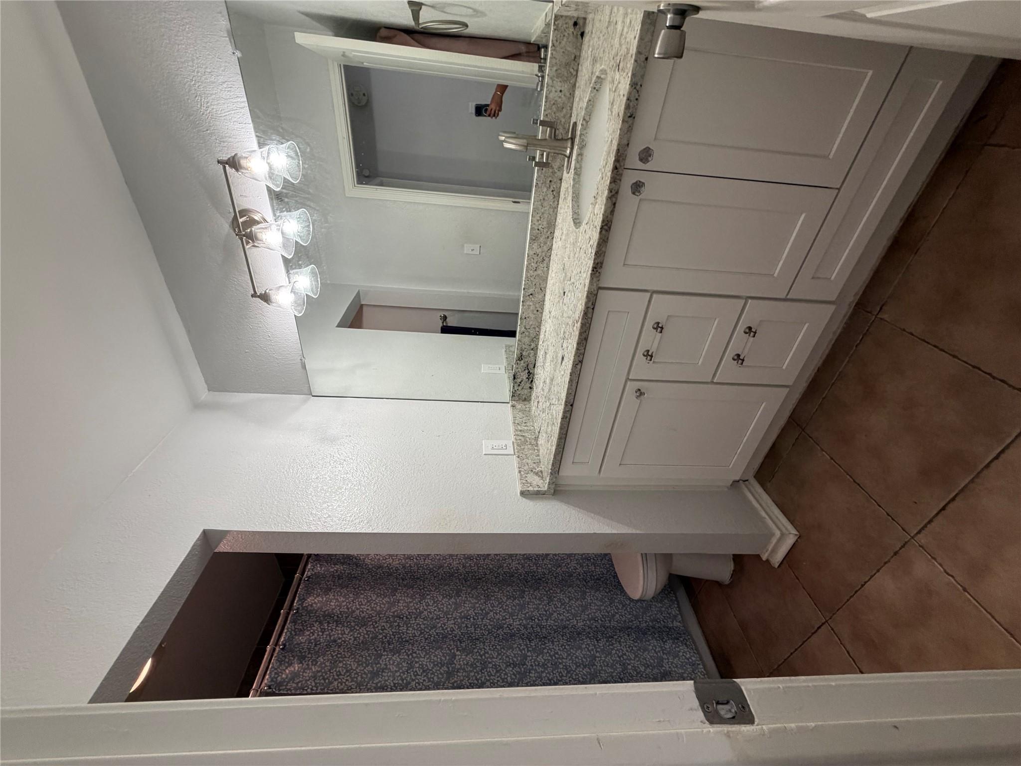 16010 Fitchburg CIR