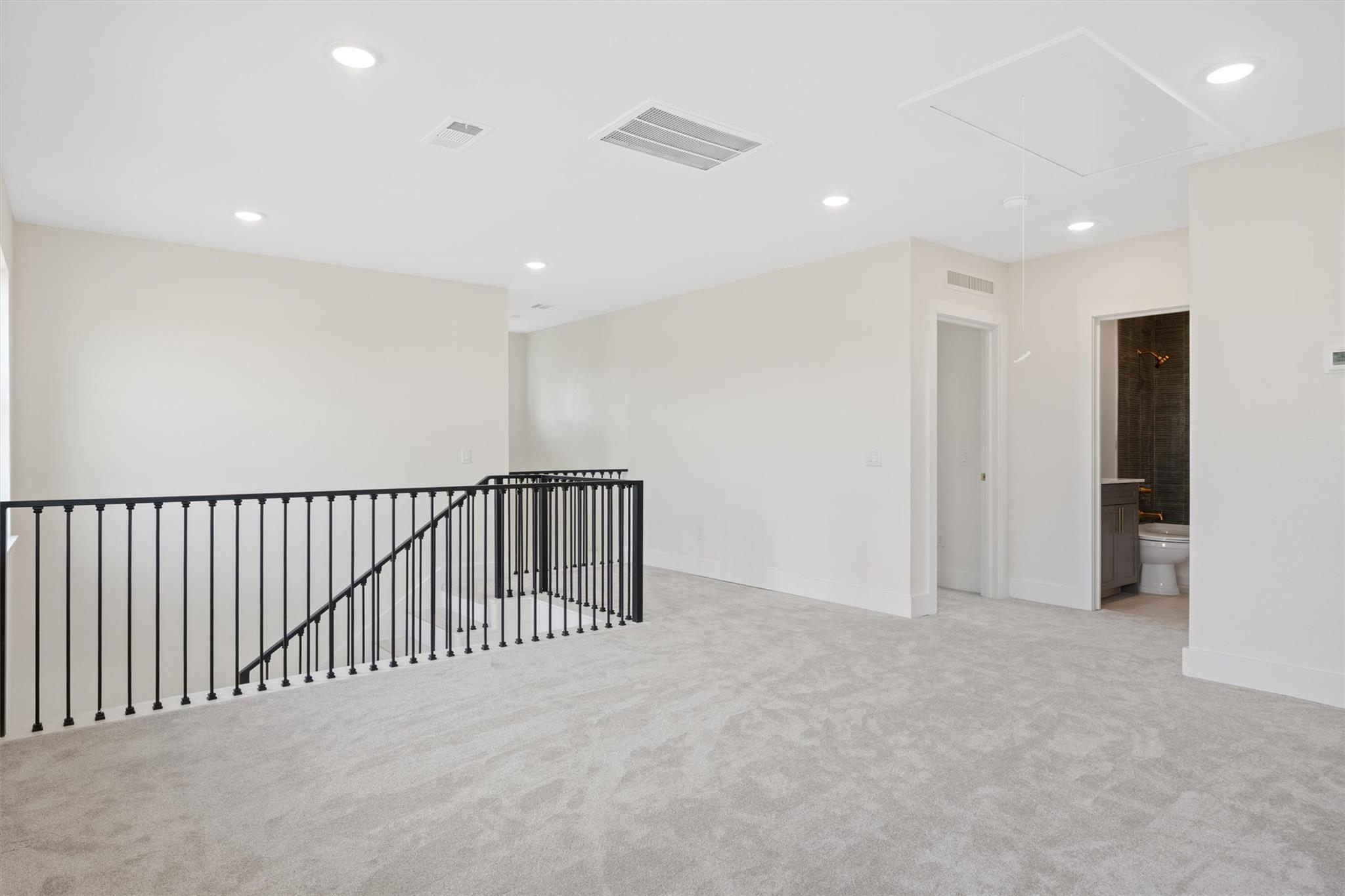 109 Fall DR