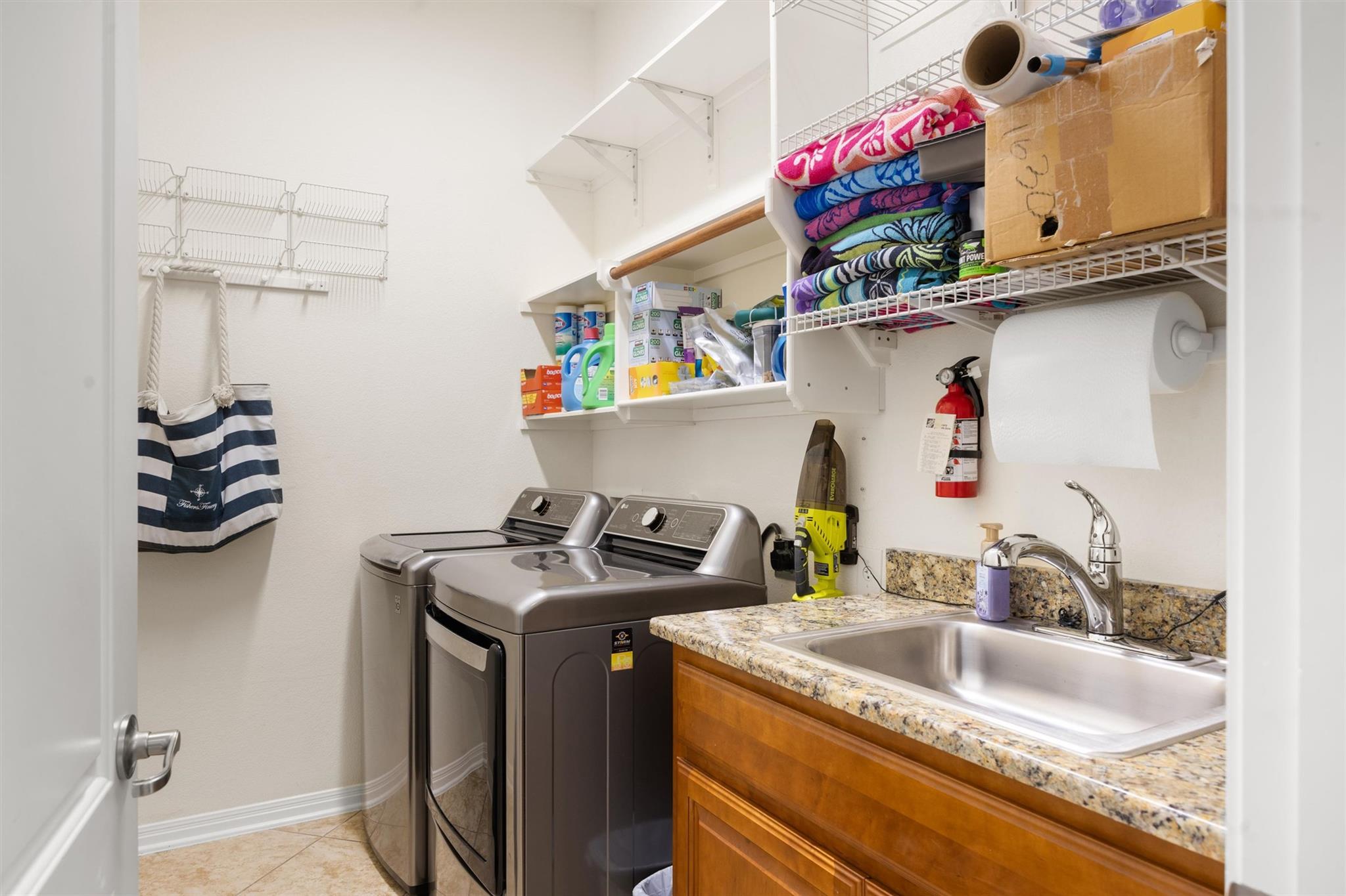3409 Aquamarine DR