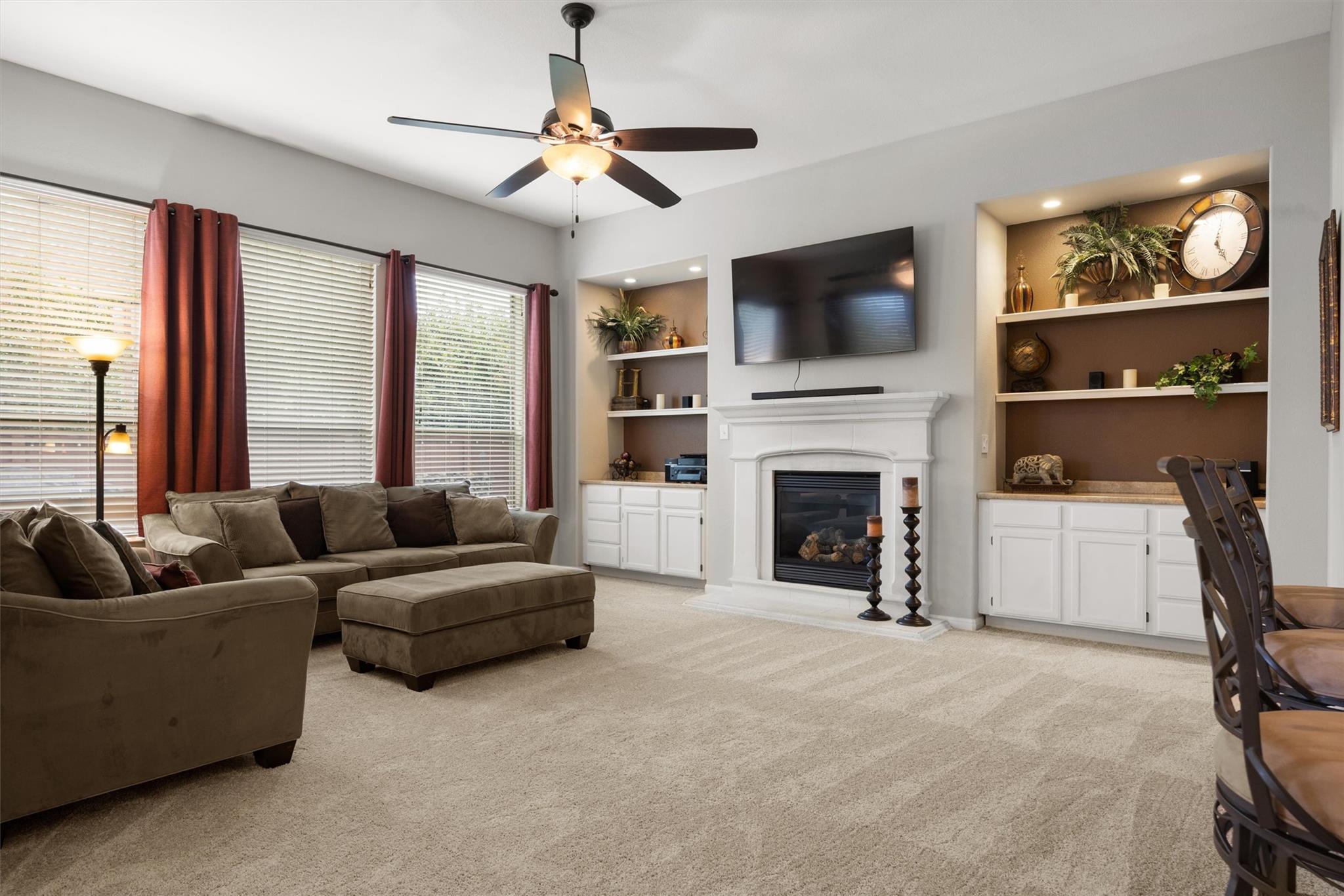 3409 Aquamarine DR