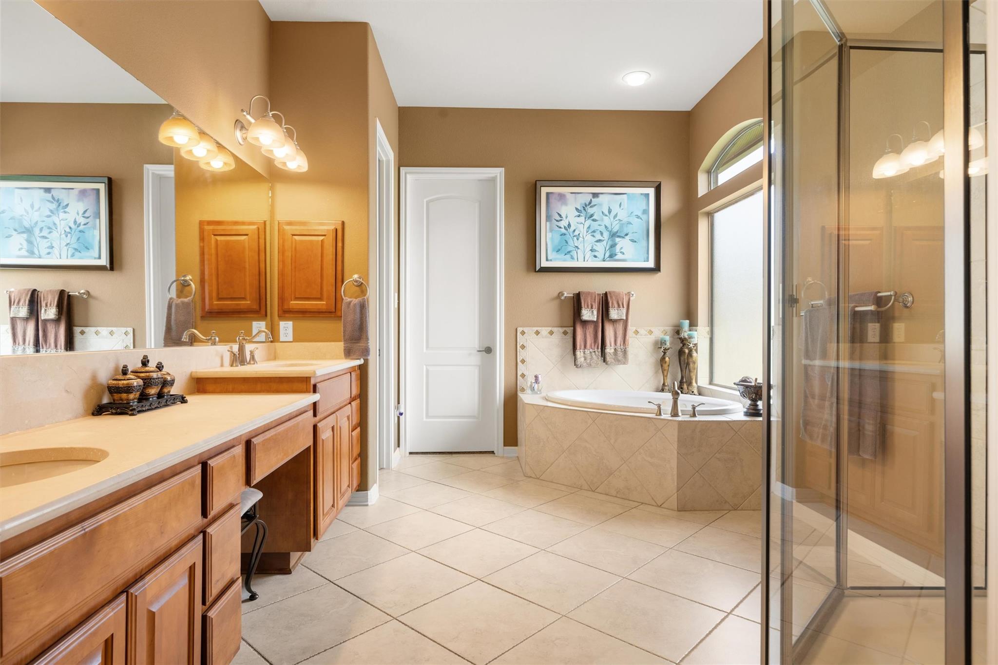 3409 Aquamarine DR