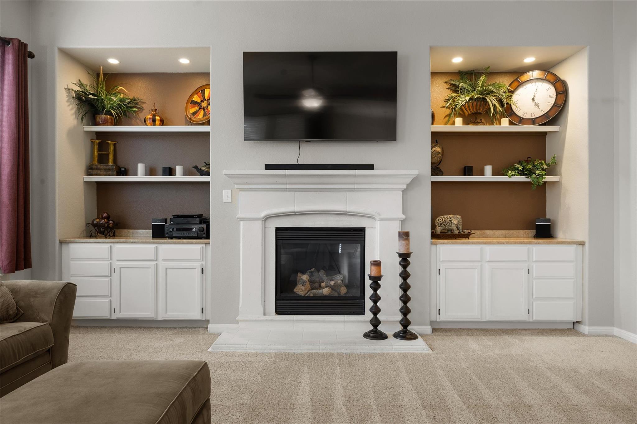 3409 Aquamarine DR
