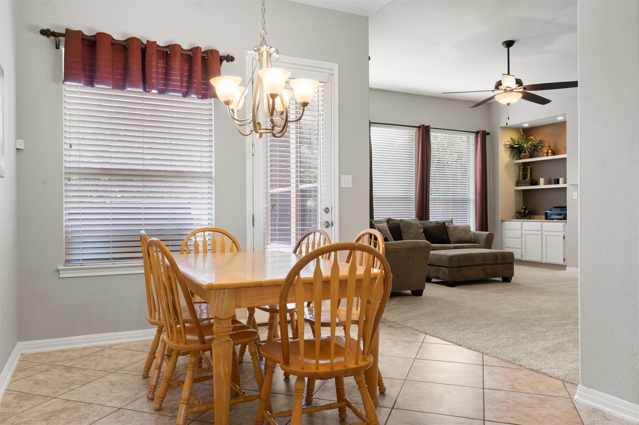 3409 Aquamarine DR