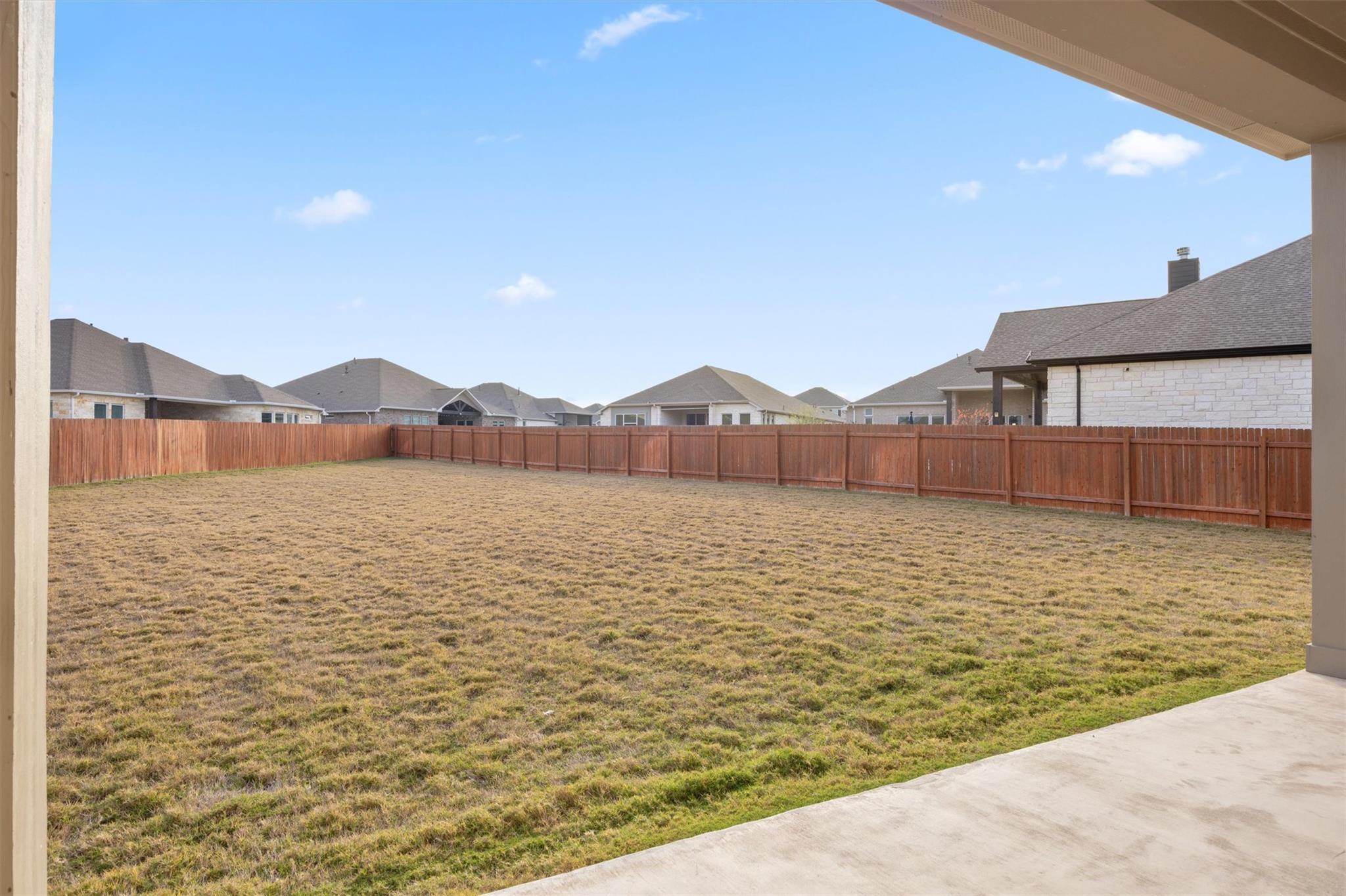 213 Great Lawn BND