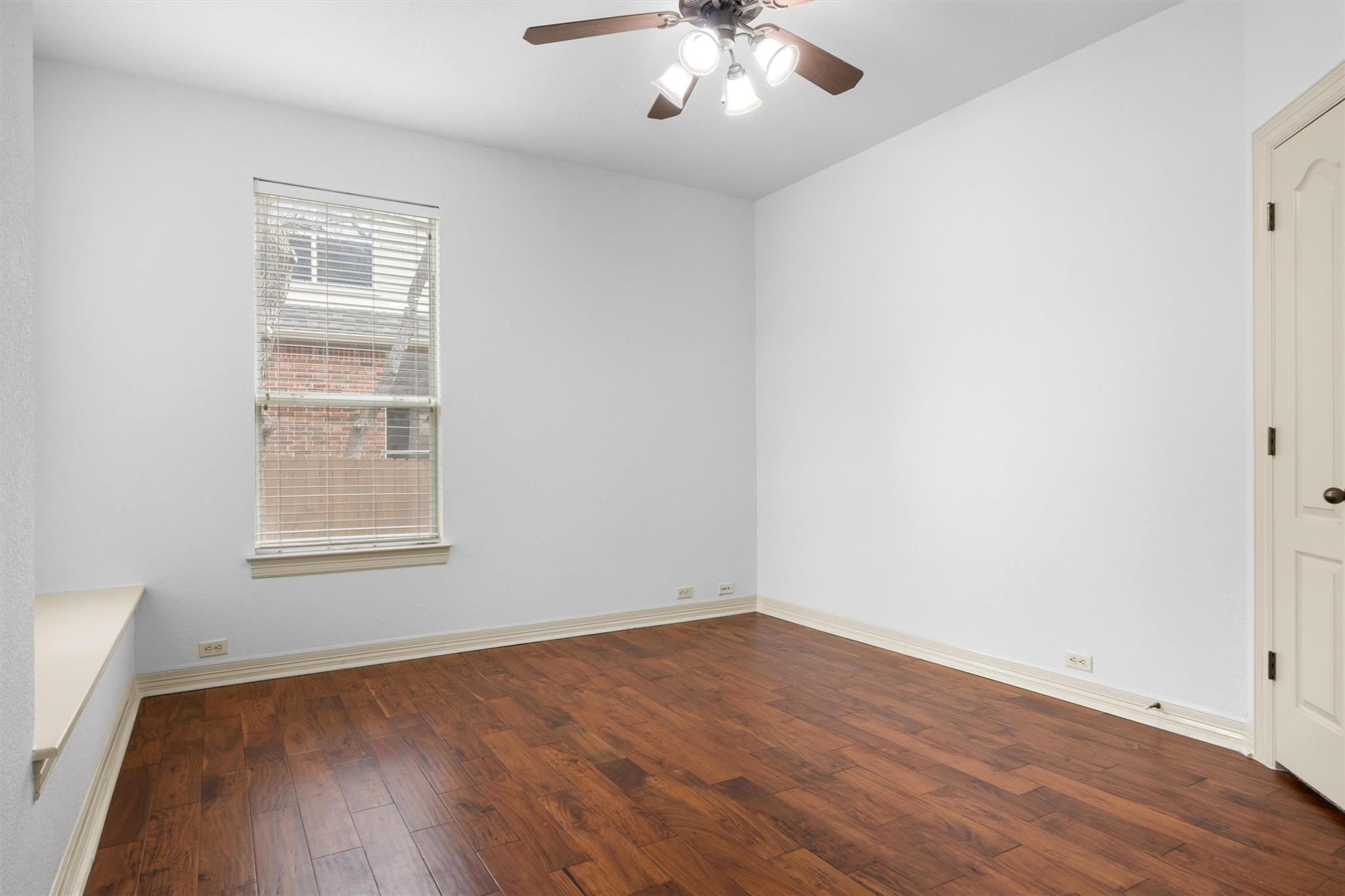 3028 Las Colinas WAY