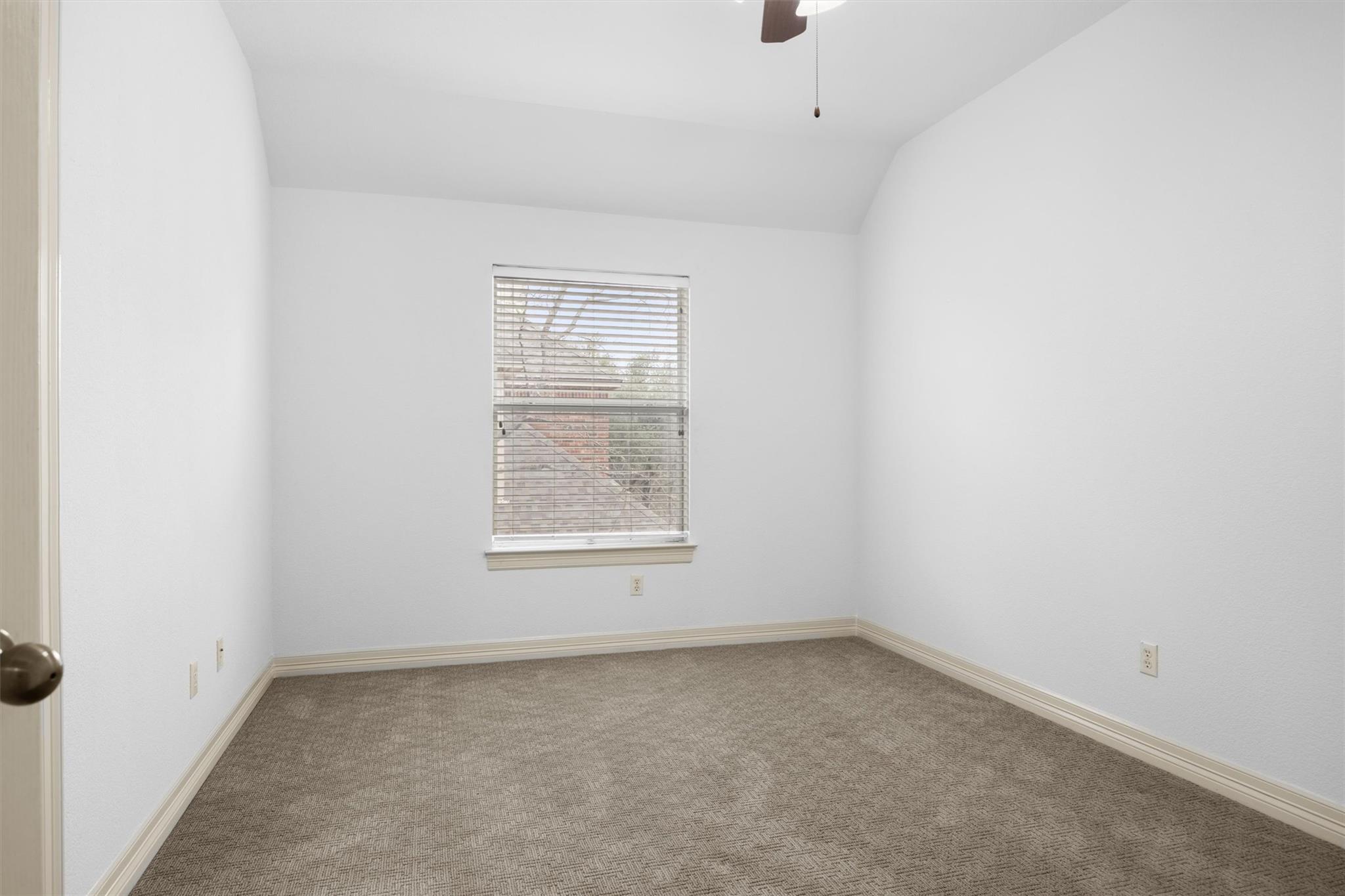 3028 Las Colinas WAY