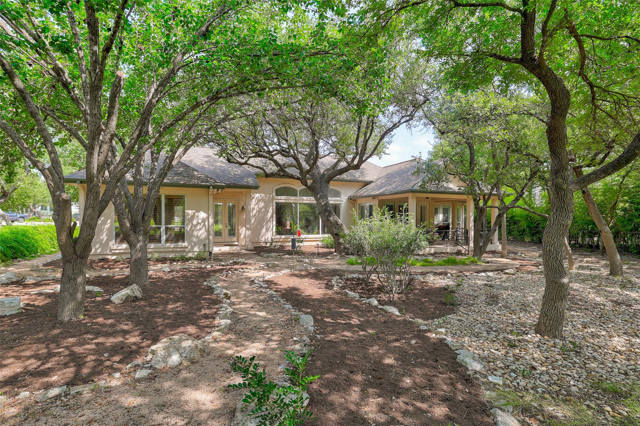 33 Meadows End