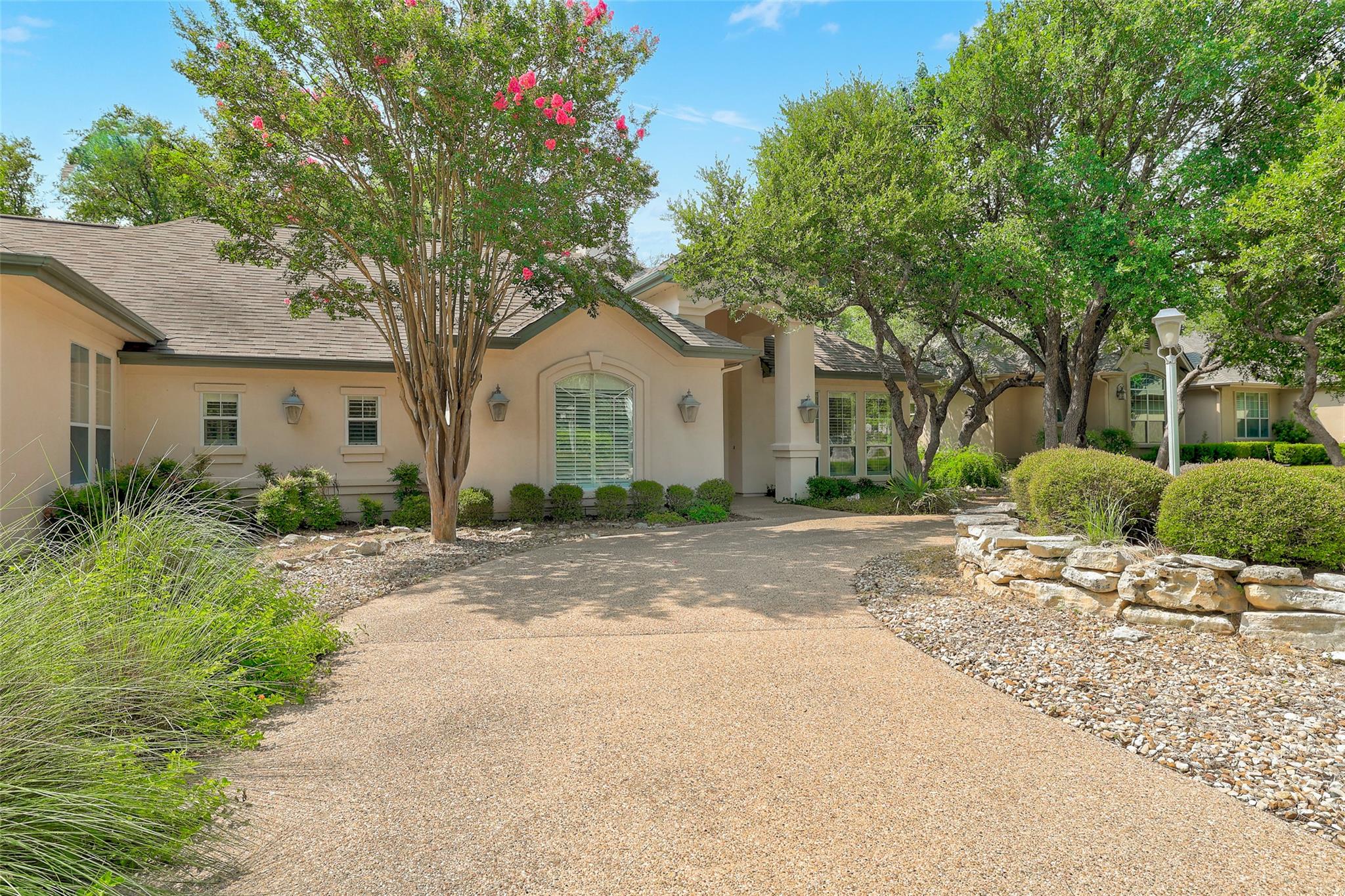 33 Meadows End