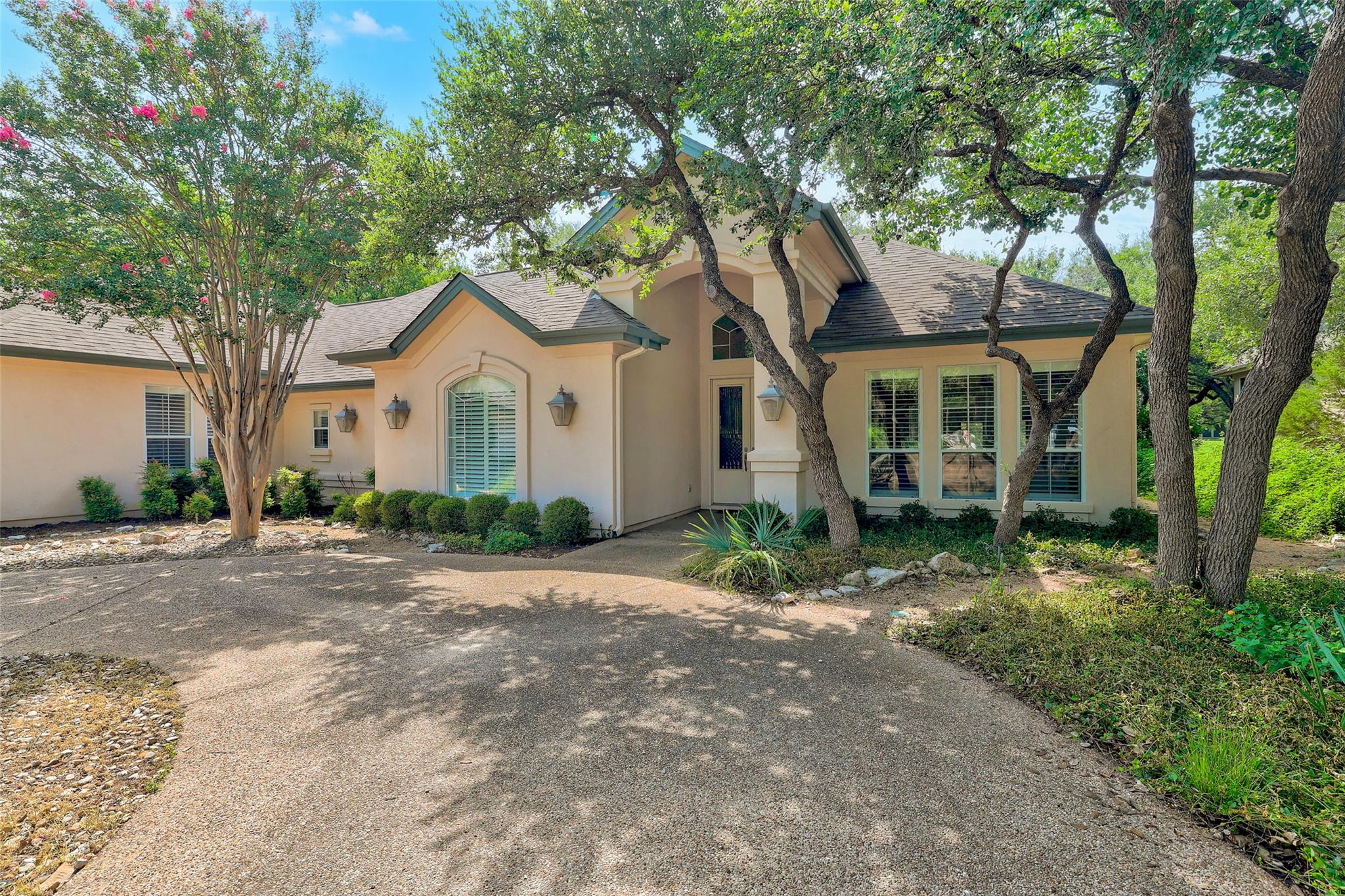 33 Meadows End