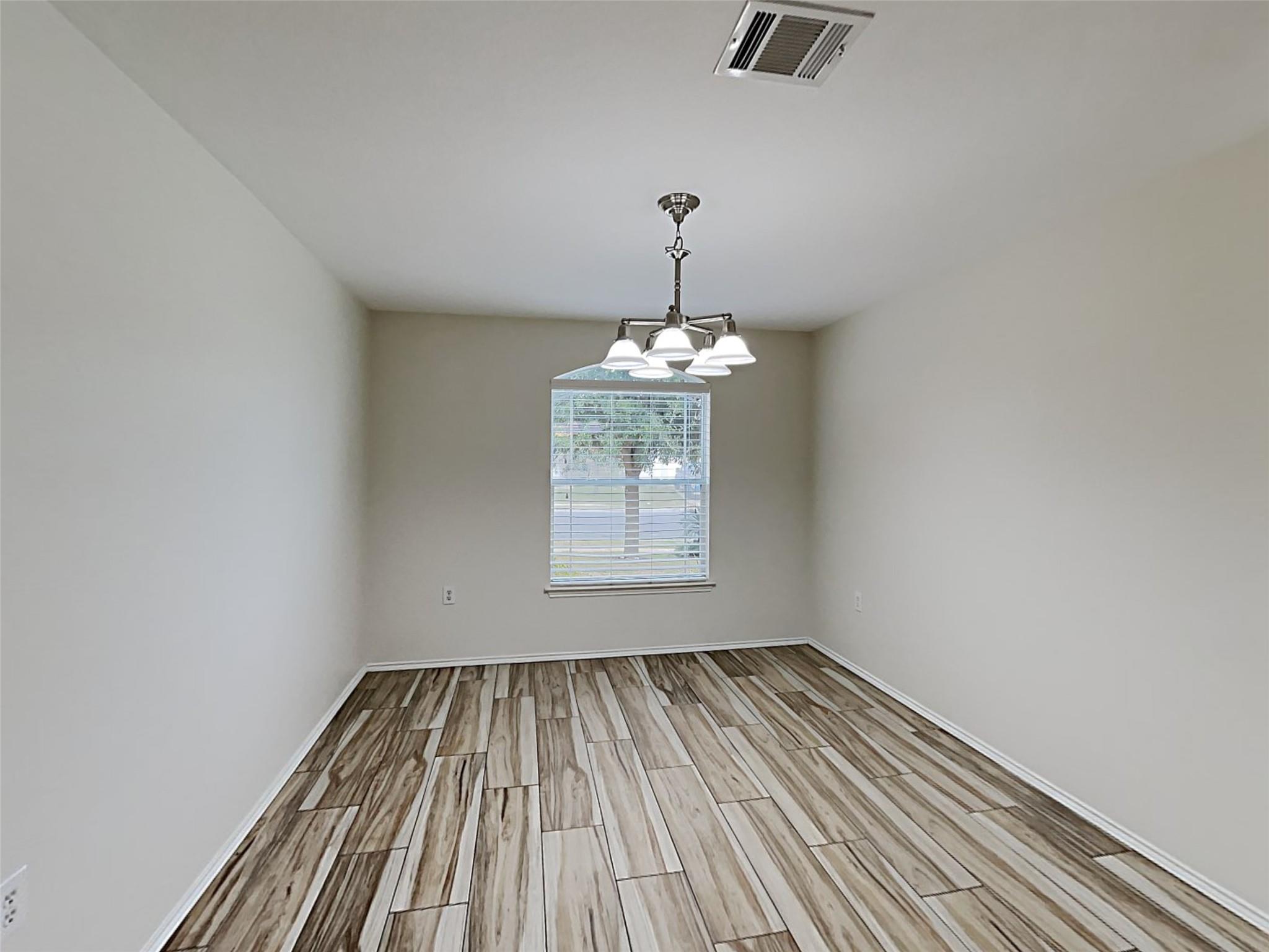 12417 NE Sky Harbor DR