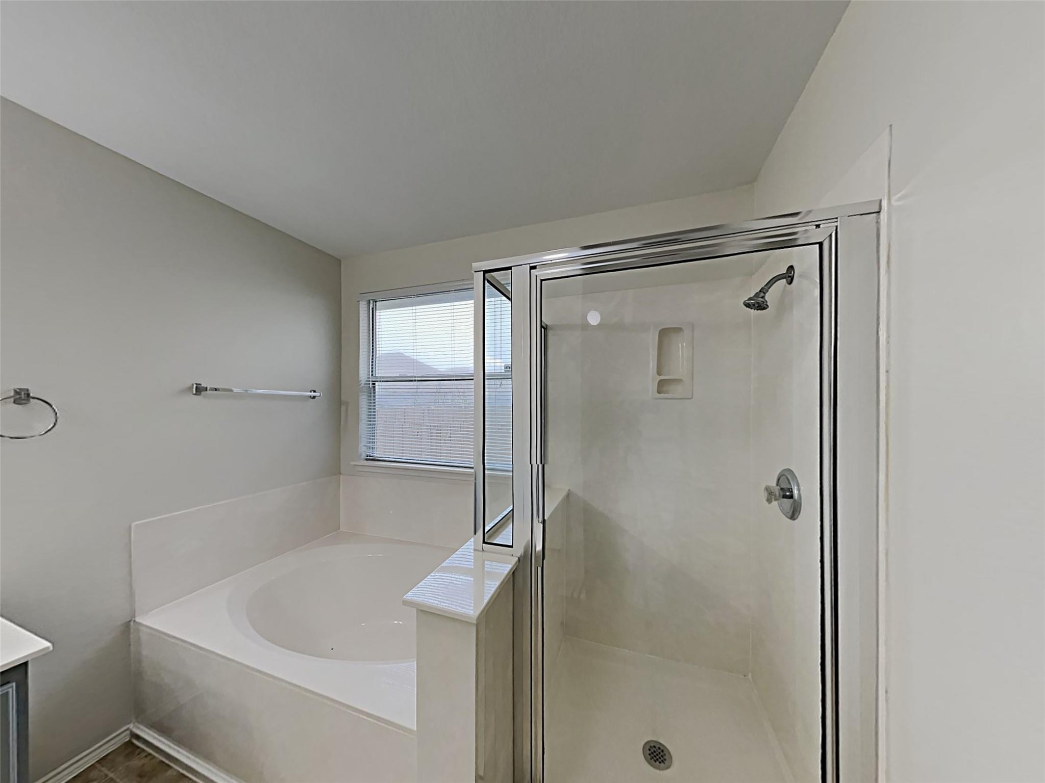 12417 NE Sky Harbor DR