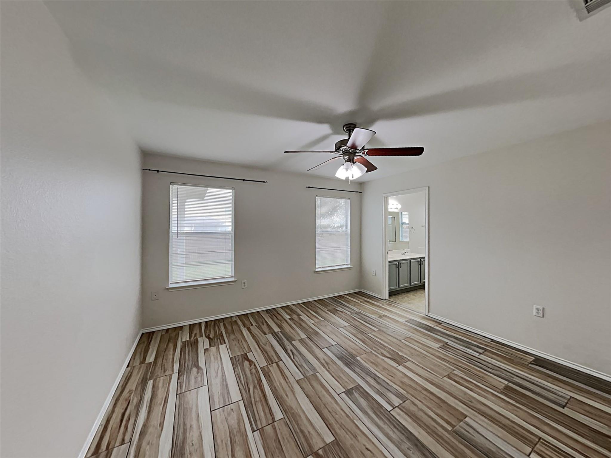 12417 NE Sky Harbor DR