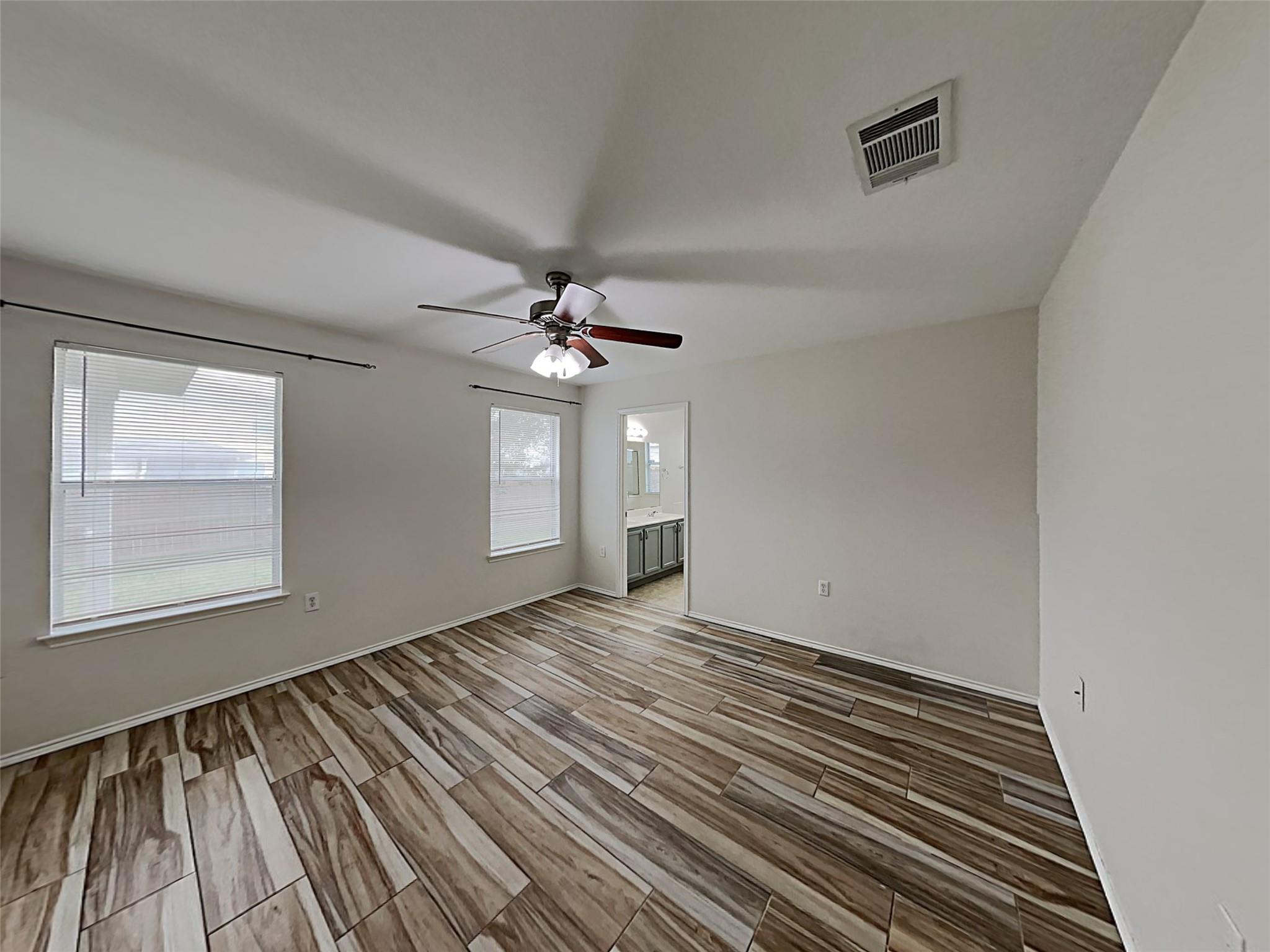 12417 NE Sky Harbor DR