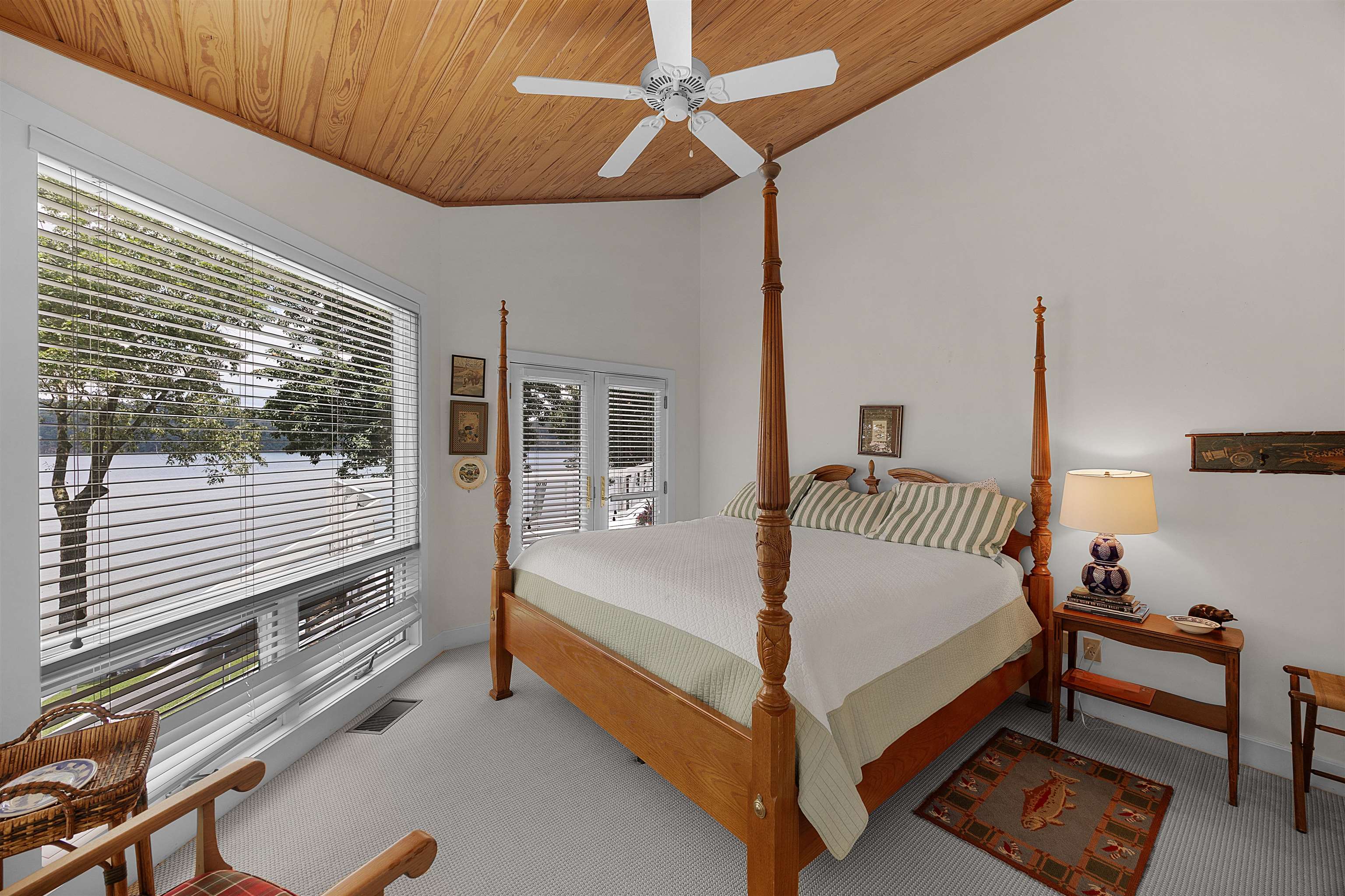 160 ROBERTS BEAR CREEK RD