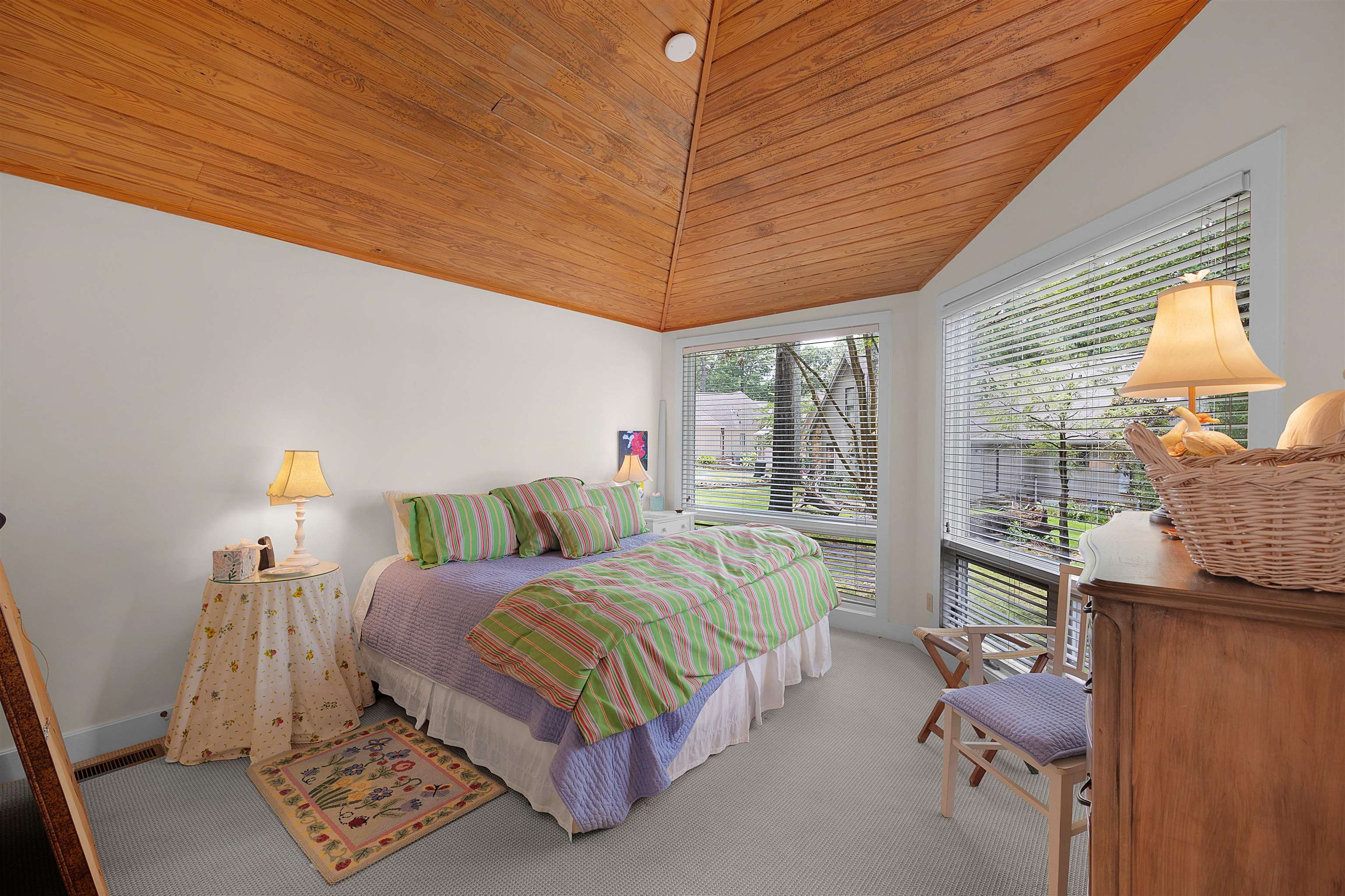 160 ROBERTS BEAR CREEK RD