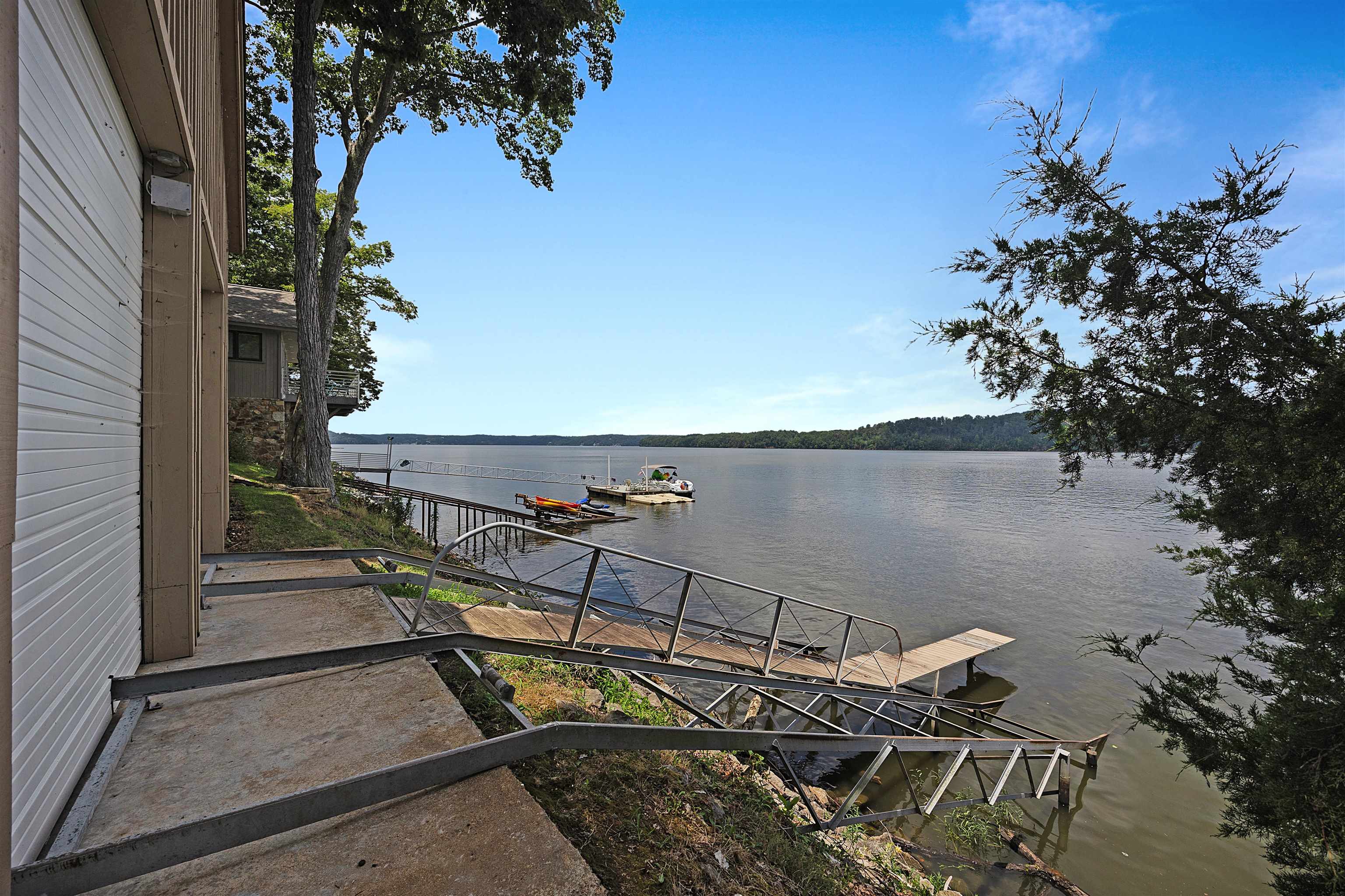 160 ROBERTS BEAR CREEK RD