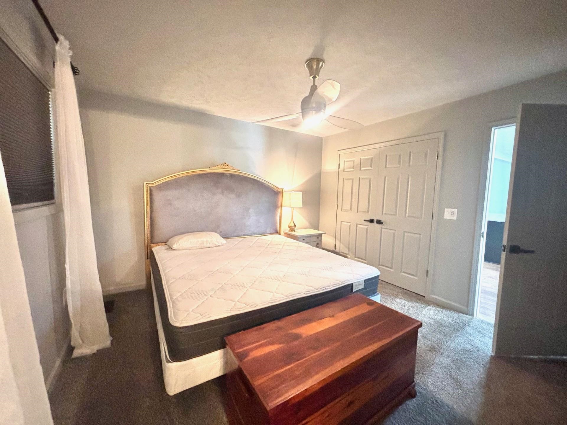 245 HOLIDAY HILLS LN