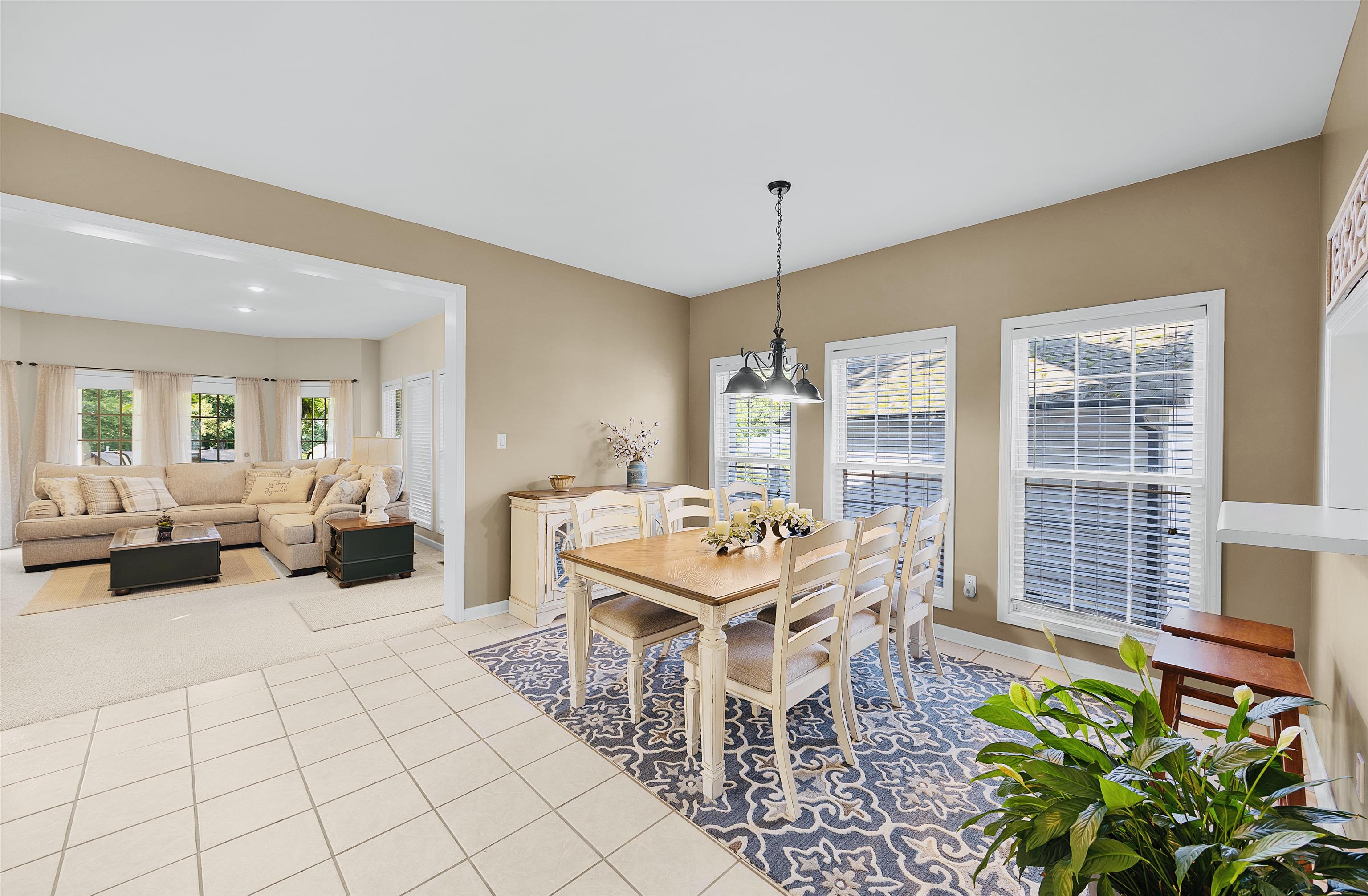 18 ELKS LANDING DR