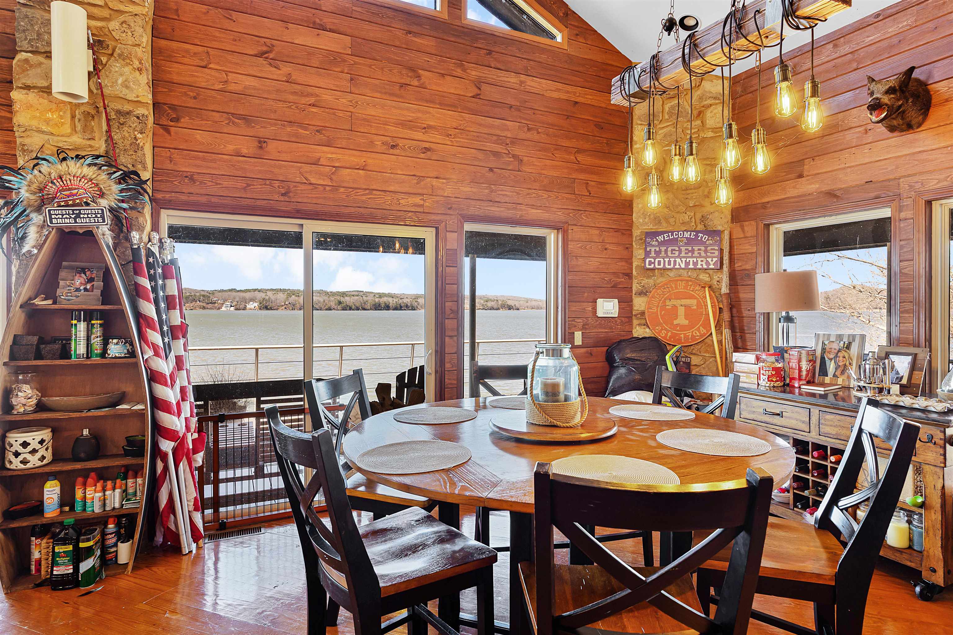 228 CHICKASAW TRACE RD