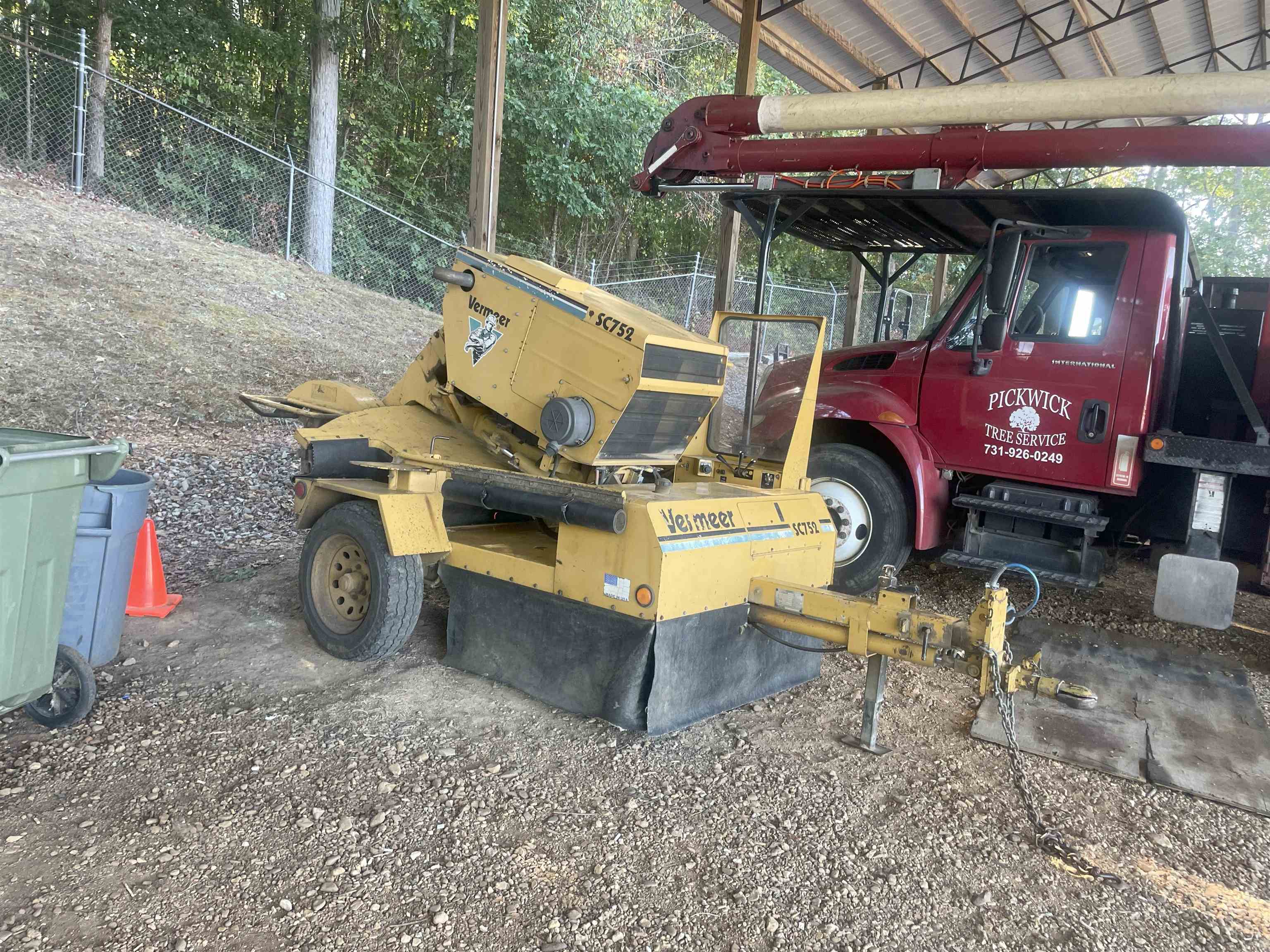 PICKWICK TREE SERVICE RD