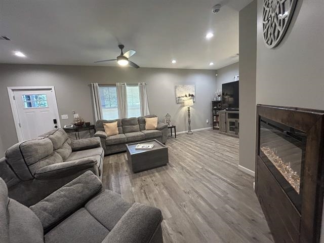 100 SHADOW BROOK CIR