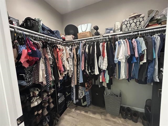 100 SHADOW BROOK CIR